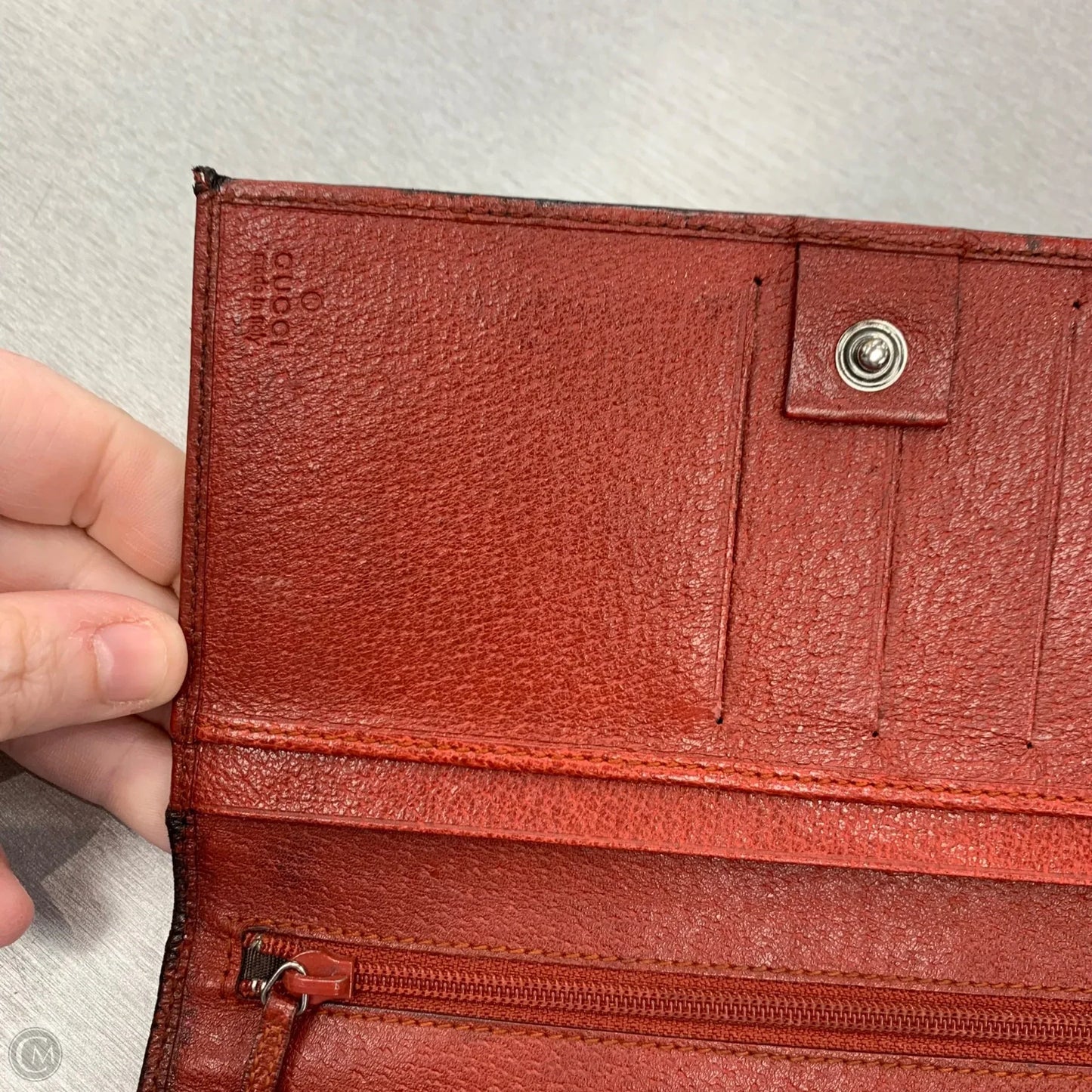 Wallet Luxury Designer By Gucci, Size: Large