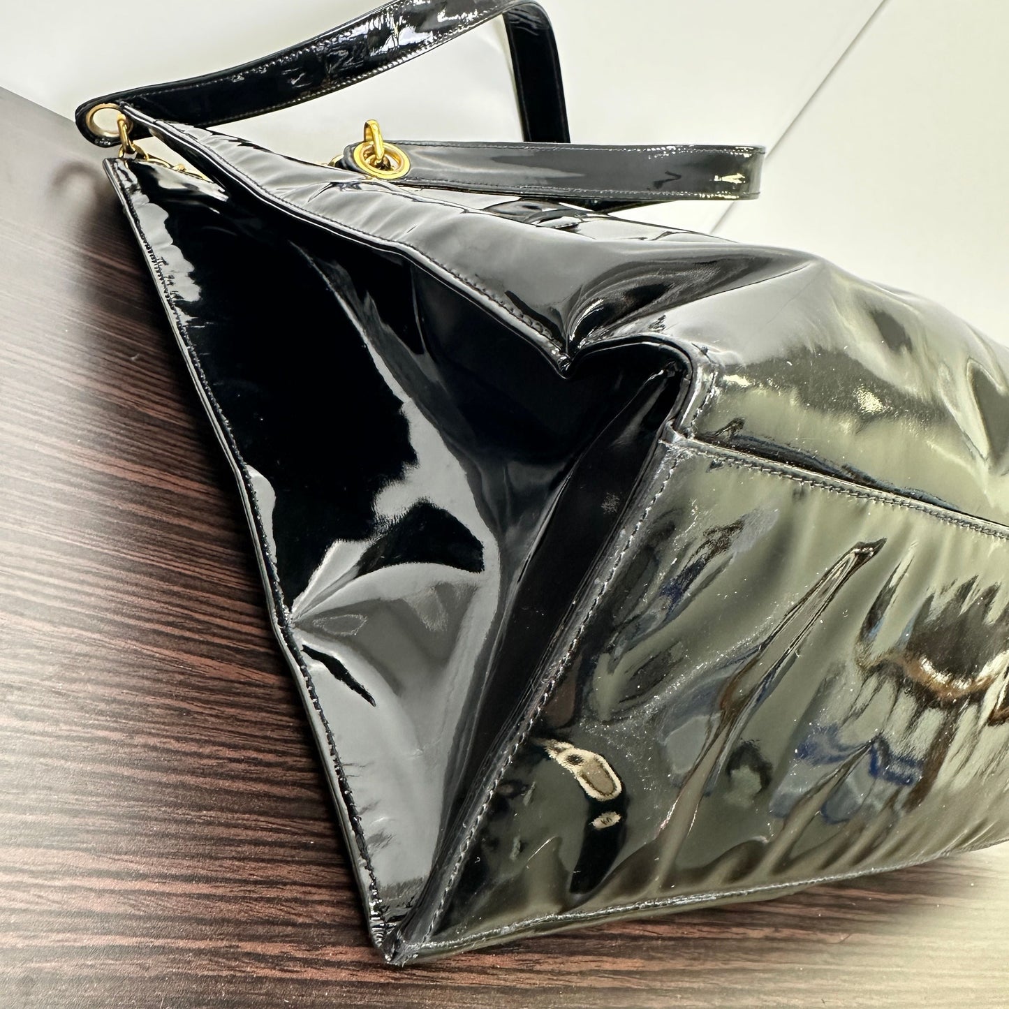 Chanel Vintage Patent CC Tote - Black Shoulder Bags, Handbags LB
