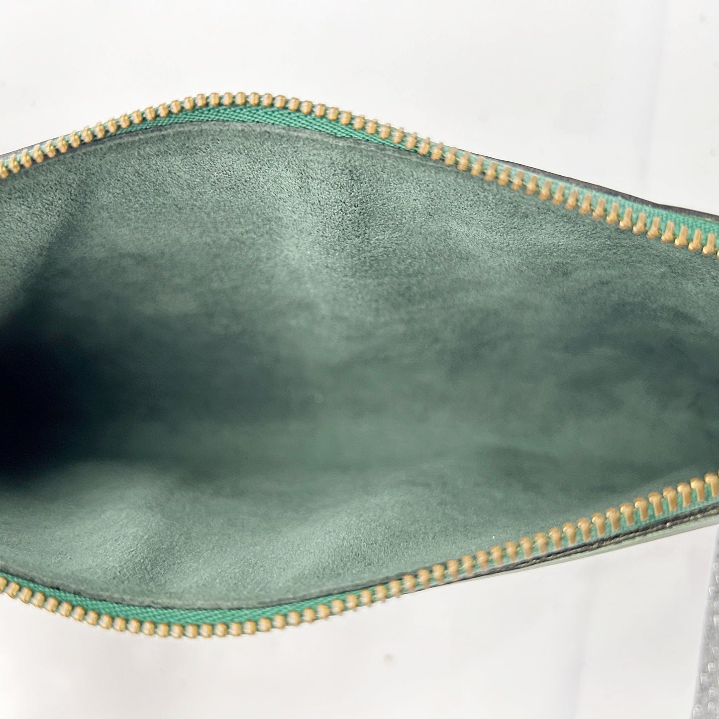 Louis Vuitton Epi Leather Pochette Accessoires Vintage - Green Shoulder Bags, Handbags lv8826ej