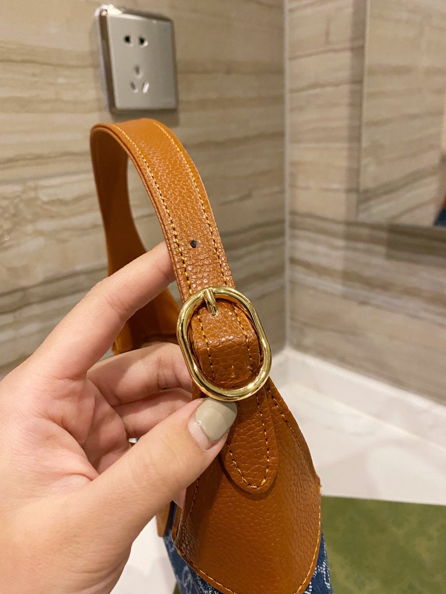 MO - Top Quality Bags Gucci 220
