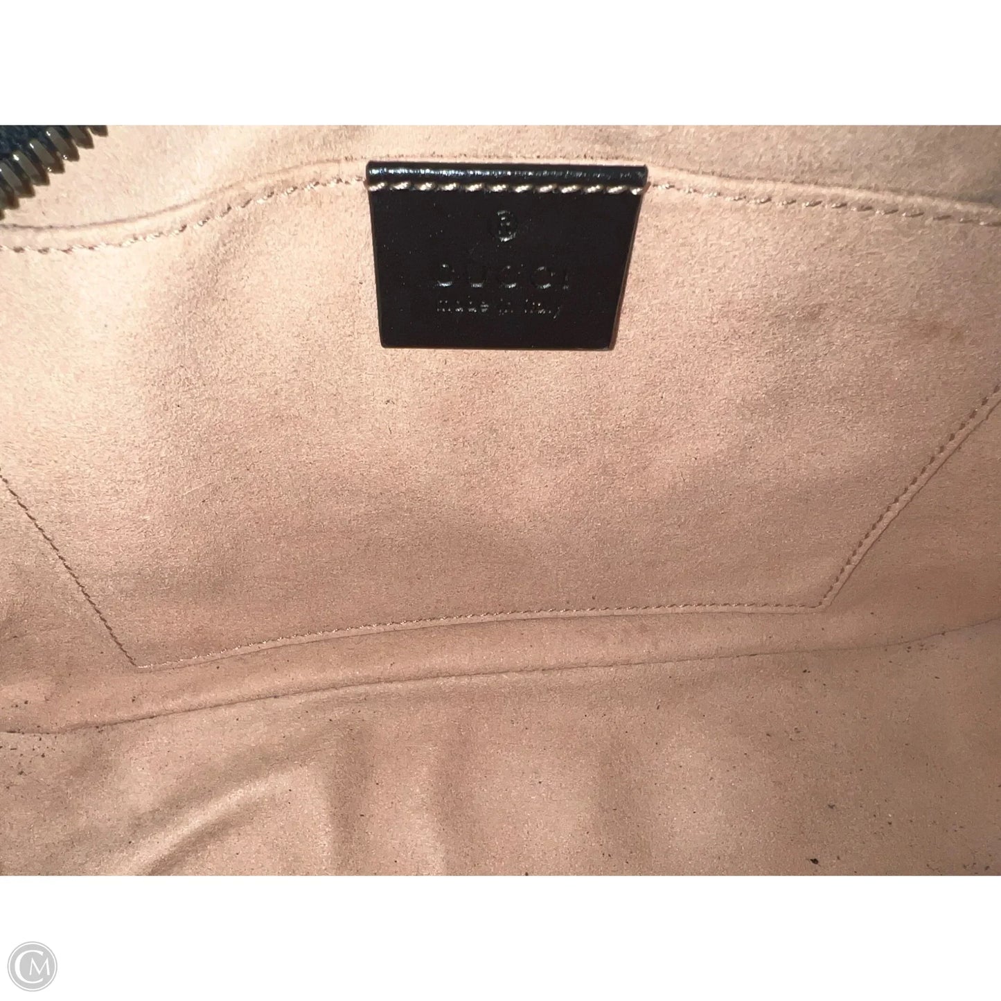 Crossbody Luxury Designer By Gucci, Size: Medium