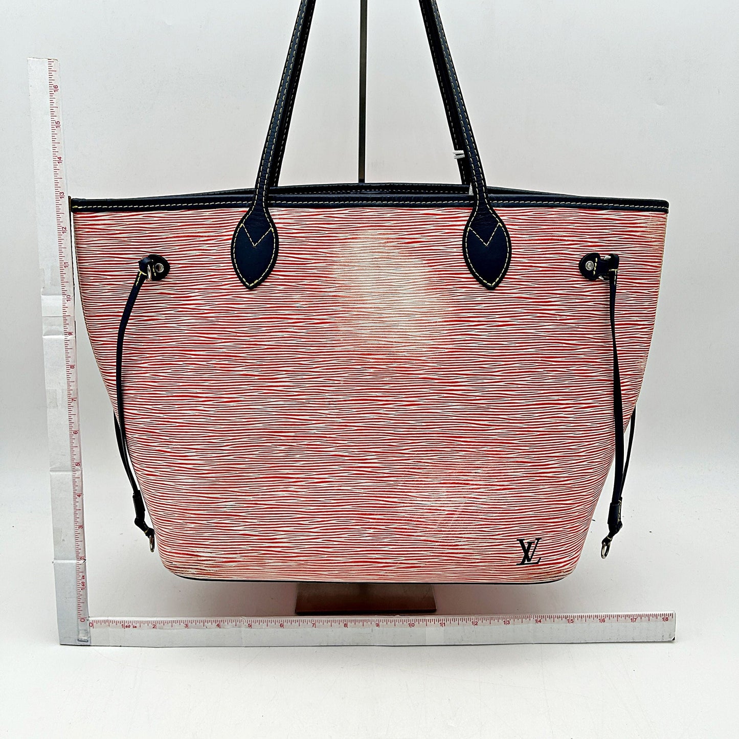 Louis Vuitton Epi Neverfull MM - Red Totes, Handbags LA23881