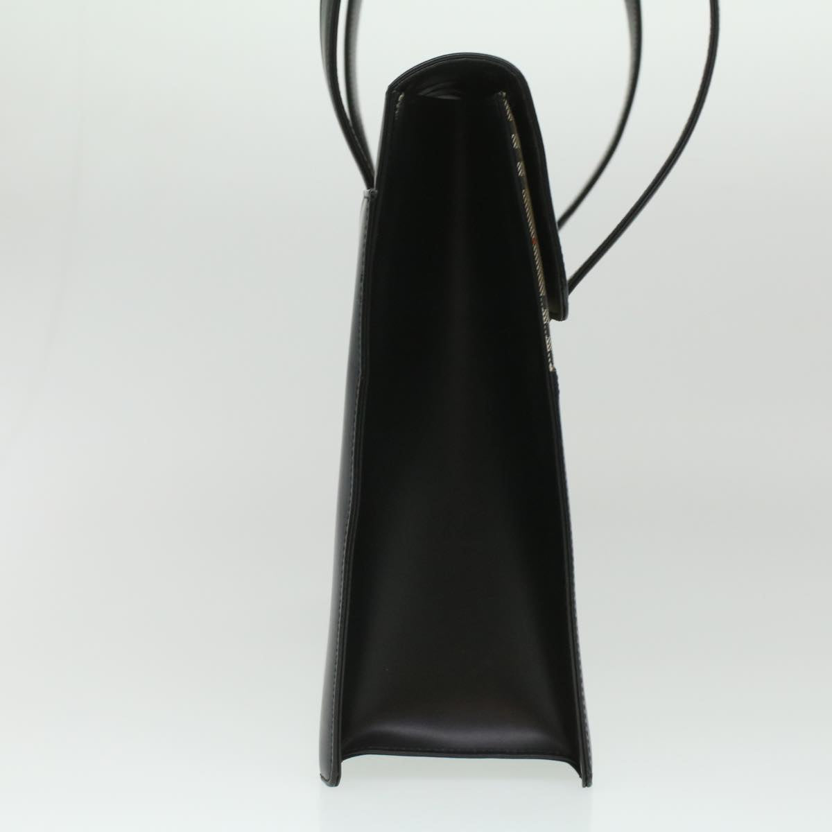 BurberrySs Shoulder Bag Leather Black Auth 36689