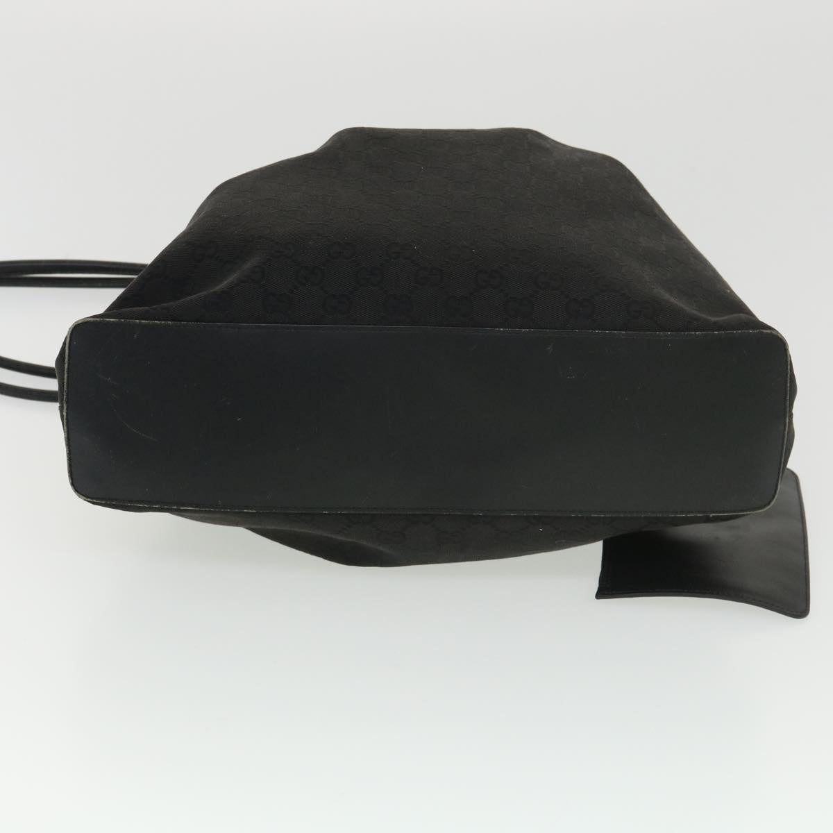 GUCCI GG Canvas Shoulder Bag Black 90640 002404  39133