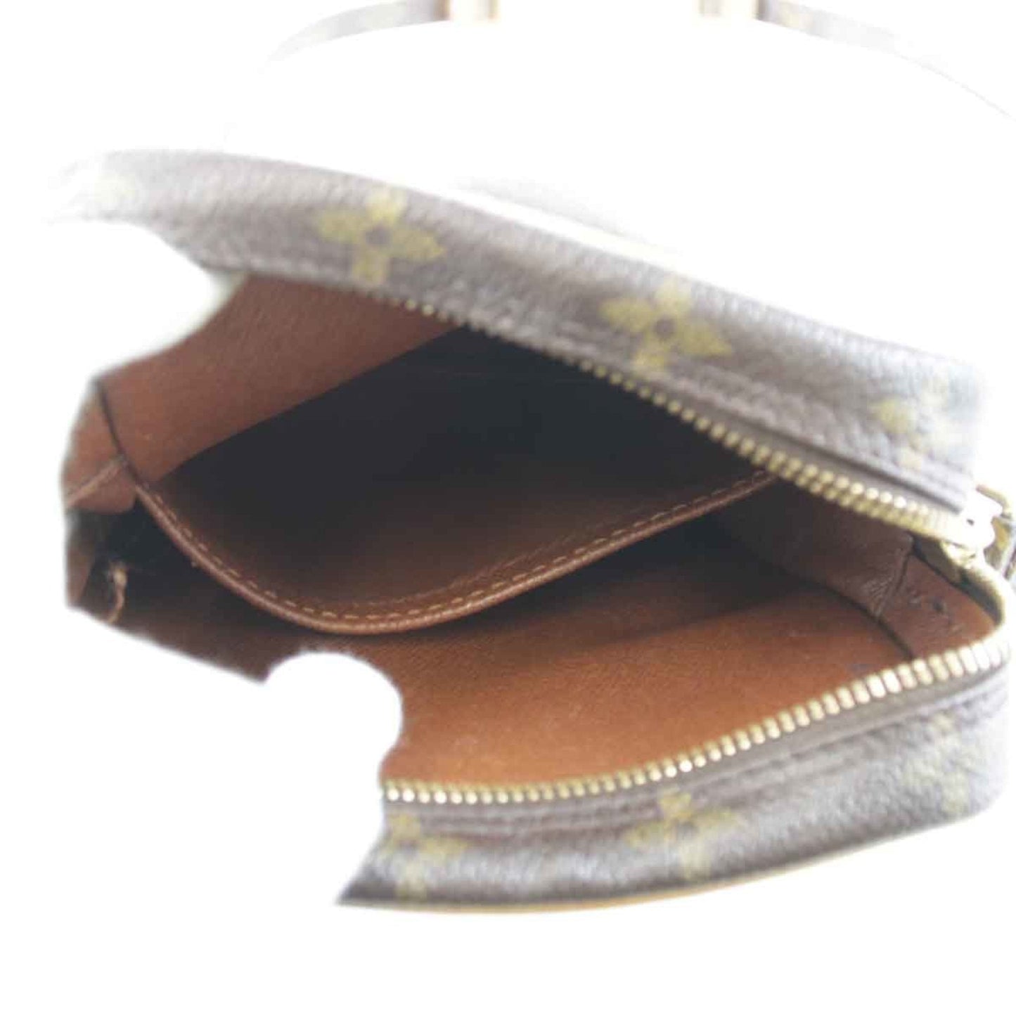 Louis Vuitton   Shoulder Bag