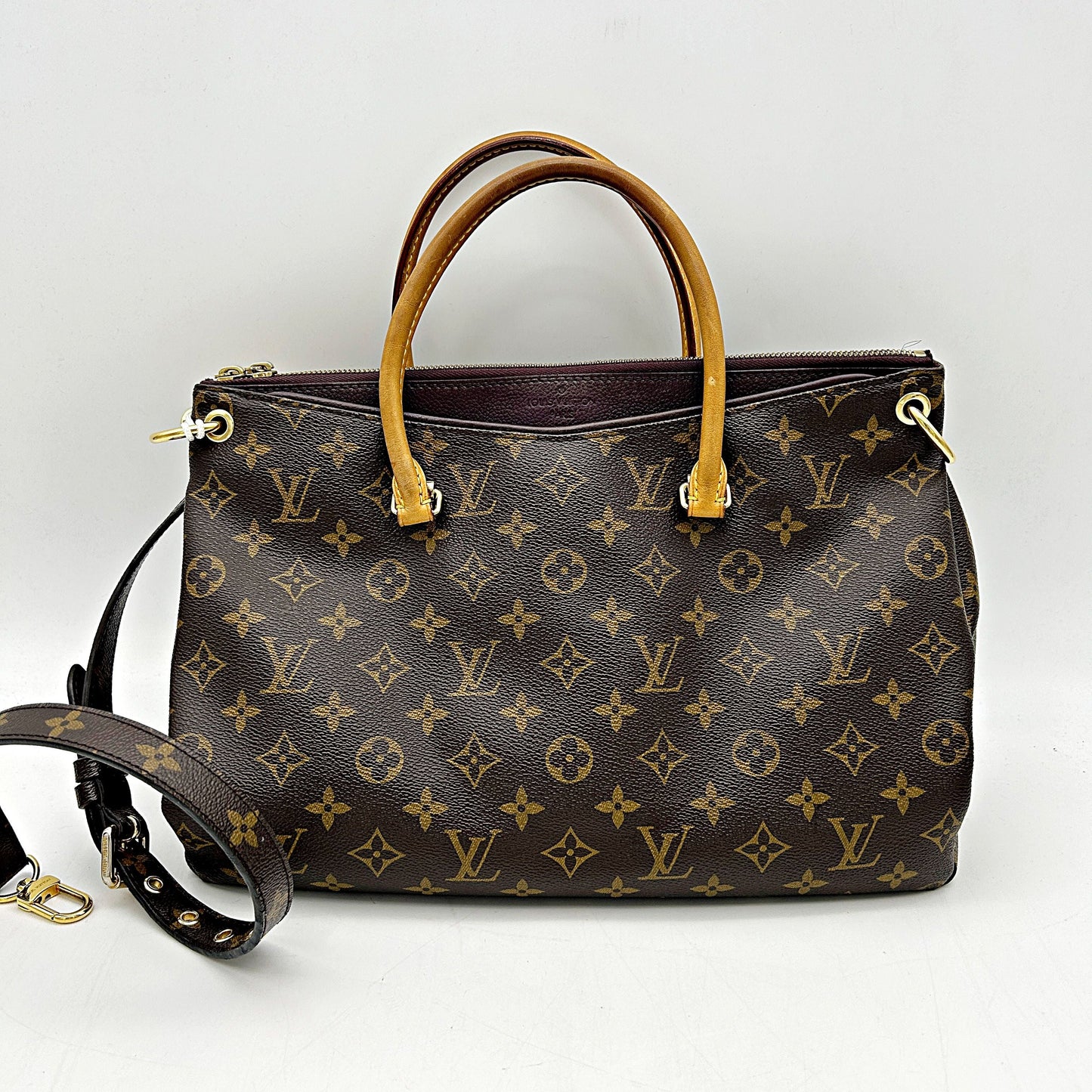 Louis Vuitton Monogram Pallas MM - Handle Bags, Handbags LA2230