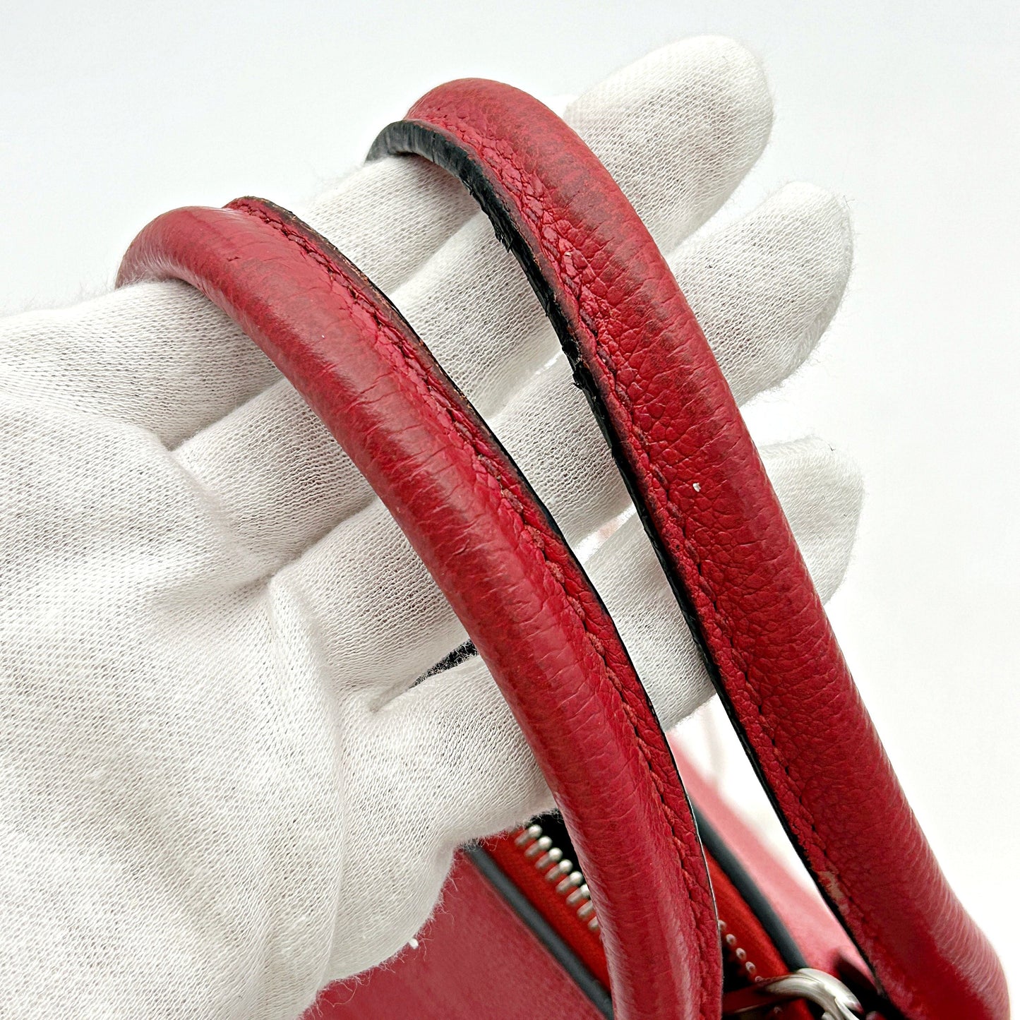 LOUIS VUITTON Empreinte Pont Neuf MM Cherry LA22852