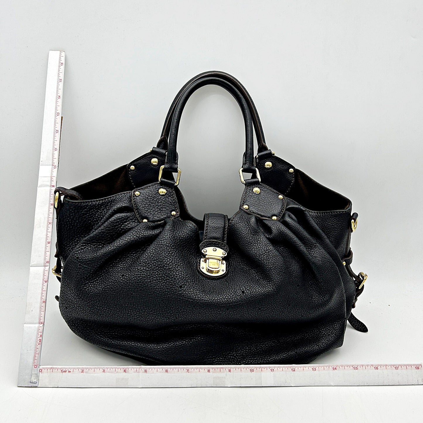 Louis Vuitton Black Monogram Mahina Leather XL Bag Louis Vuitton LA12408