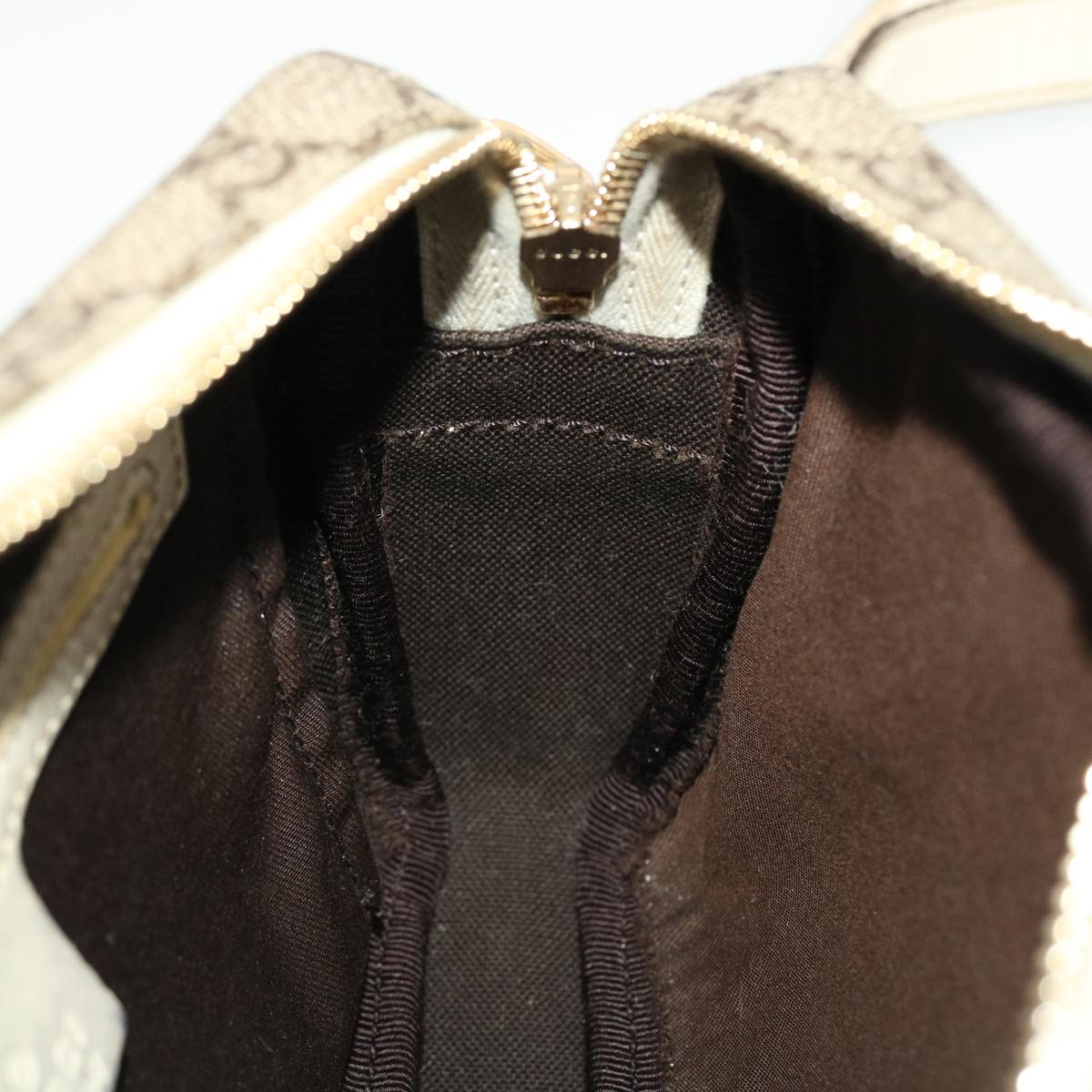 GUCCI GG Canvas Shoulder Bag PVC Leather Beige 201447  43748