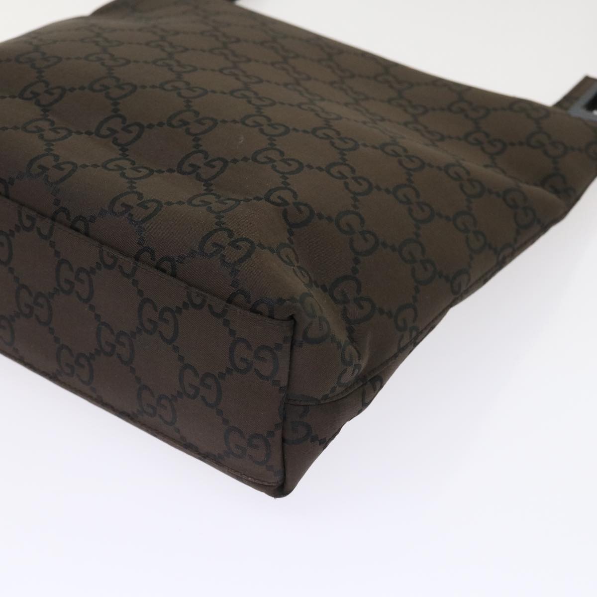 GUCCI GG Canvas Shoulder Bag Nylon Brown 0013102  46114