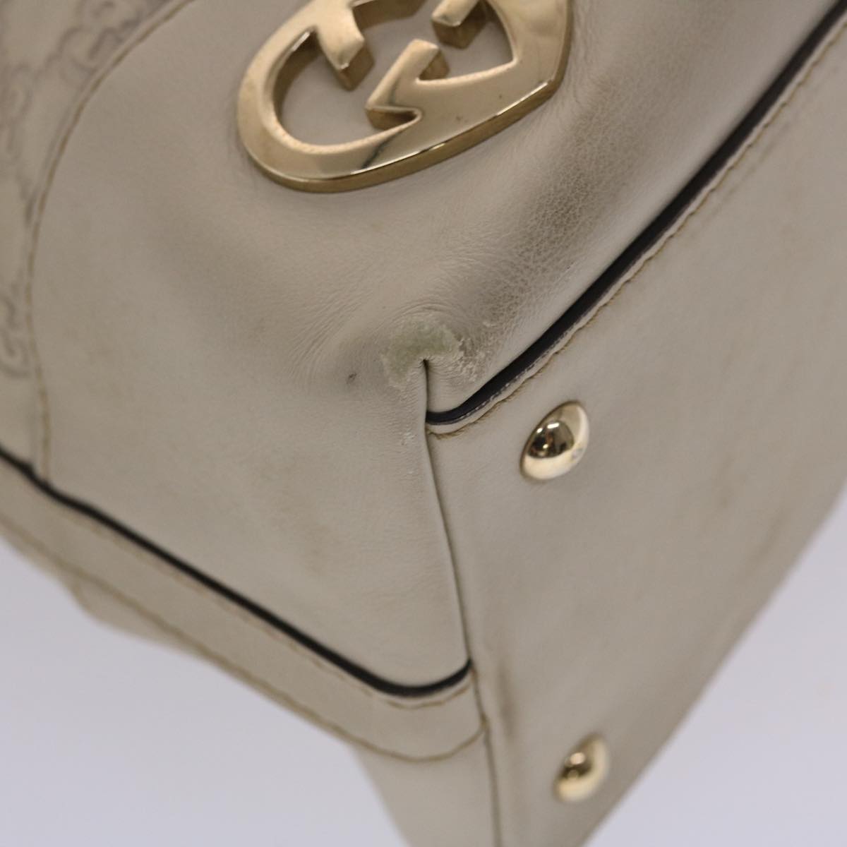 GUCCI  Shima Shoulder Bag Leather White 002404  49070