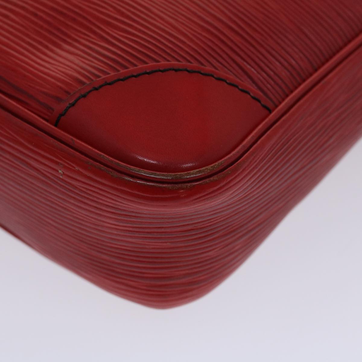 LOUIS VUITTON Epi Danube Shoulder Bag Red M45637 LV  49261