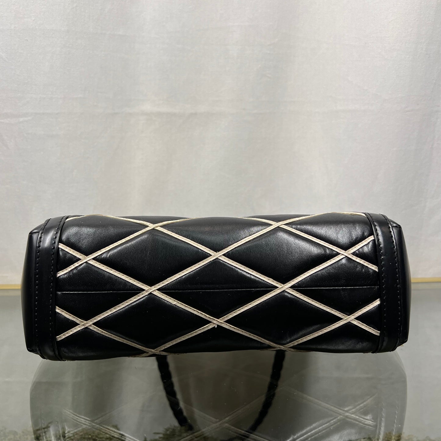 LOUIS VUITTON Malletage Pochette Black White Quilted Lambskin Shoulder Bag