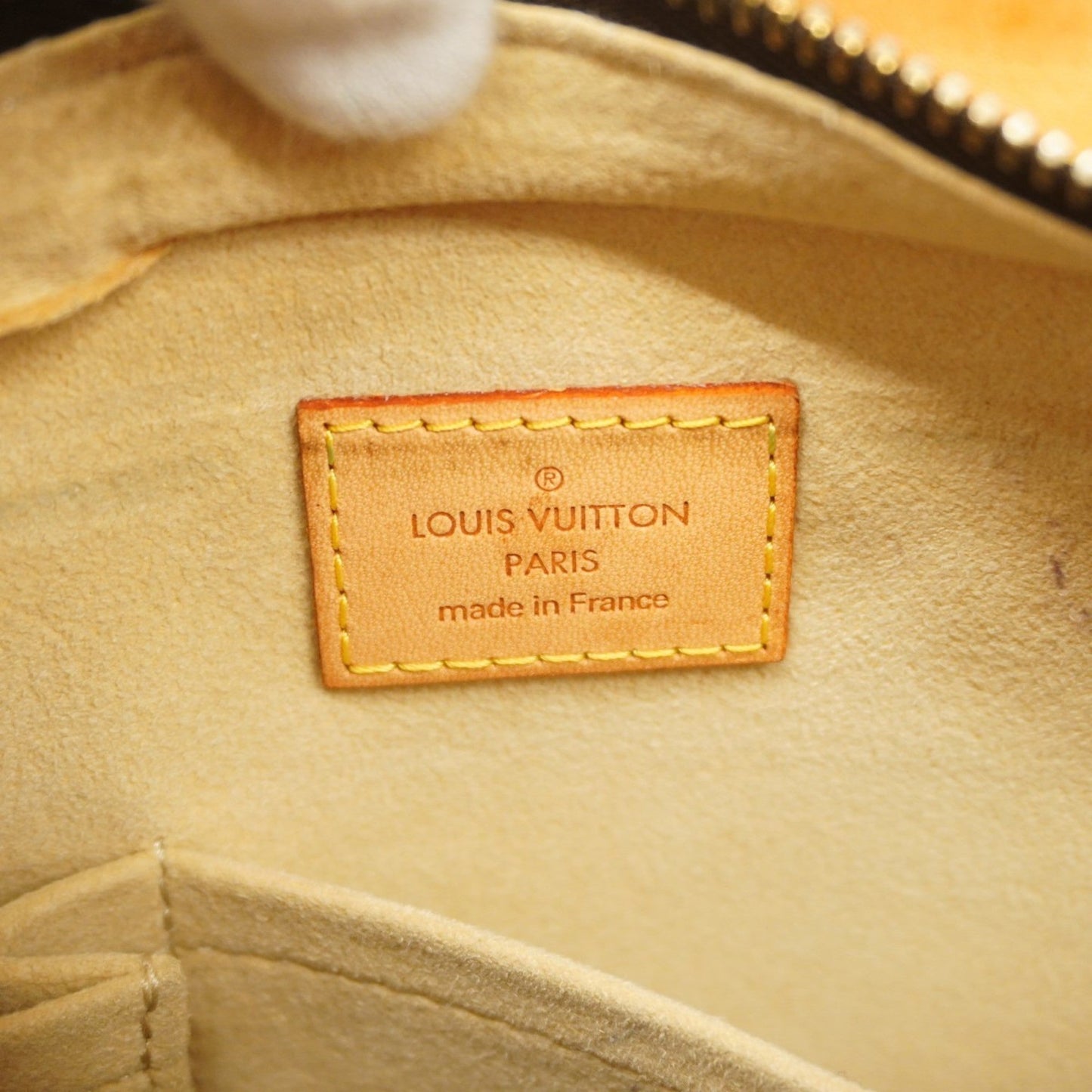 Louis Vuitton  Shoulder Bag