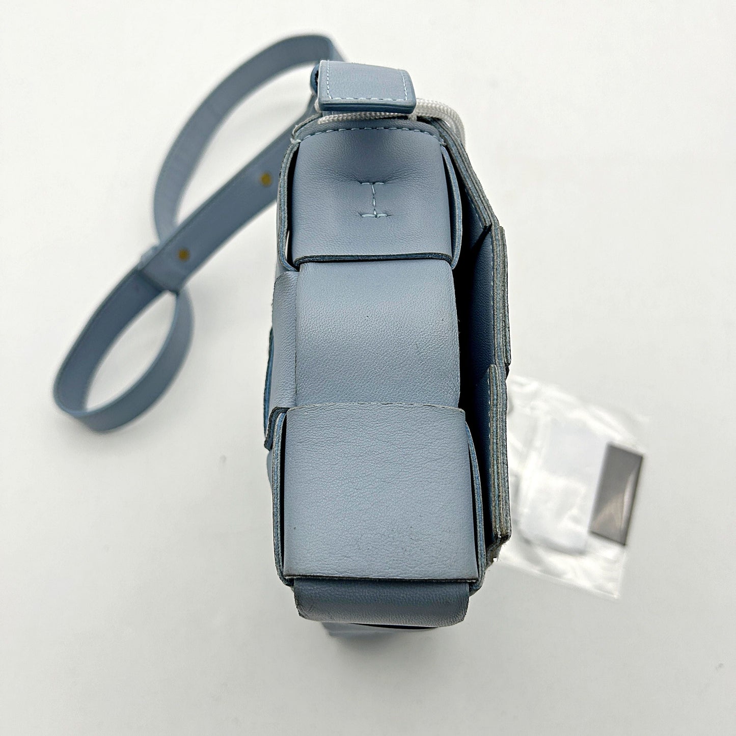 Bottega Veneta Intrecciato Cassette - Blue Crossbody Bags, Handbags LA45028