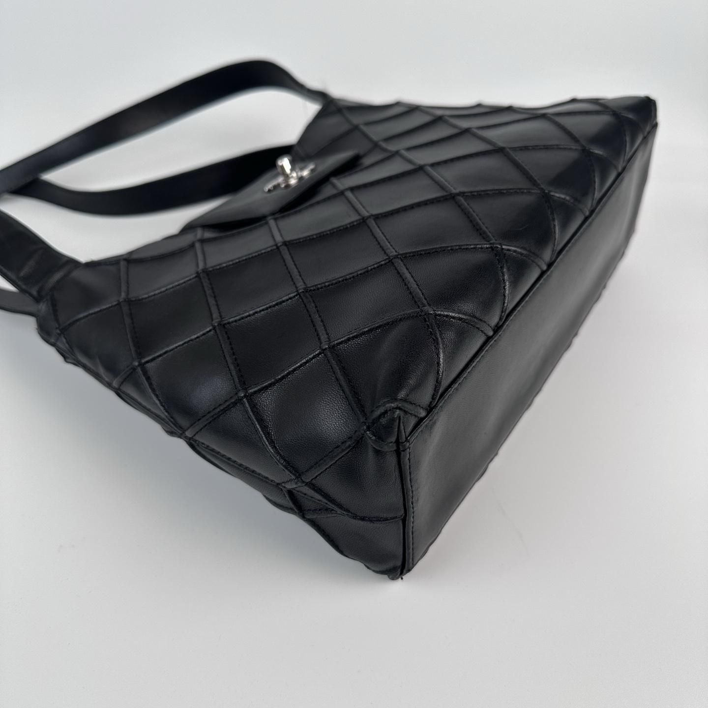 CHANEL | Bags | Chanelbicoloneturn Lock Leather Black Shoulder Bag MR