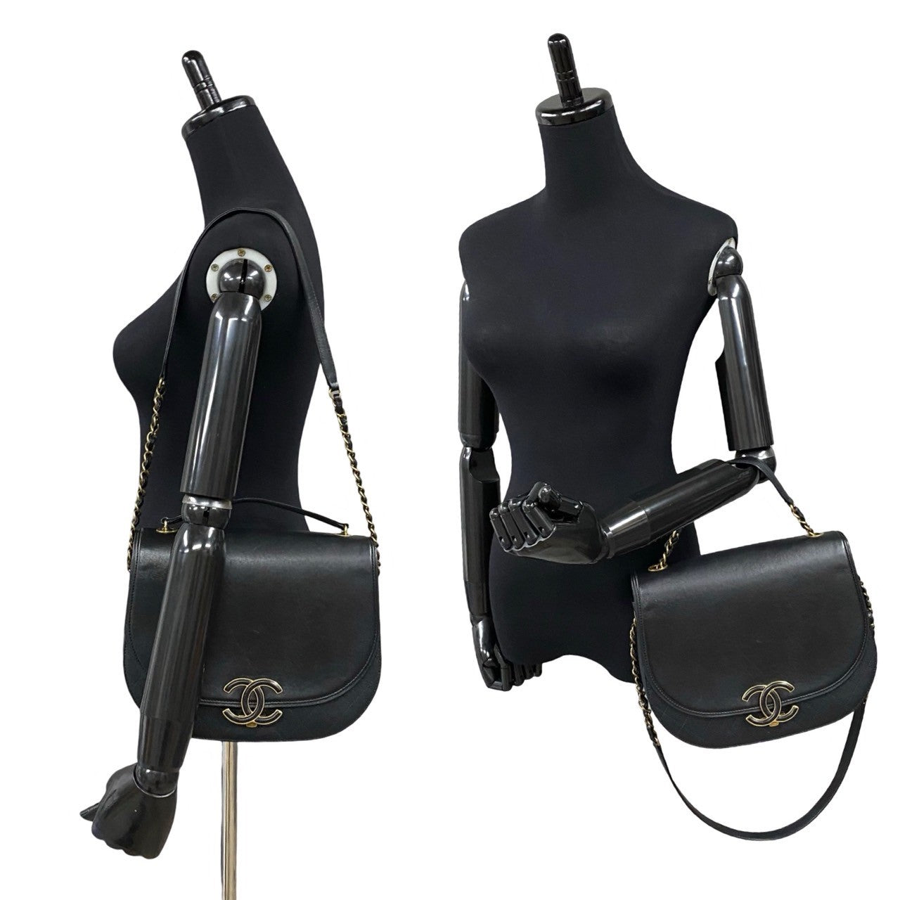 CHANEL Shoulder Bag lambskin black Matrasse