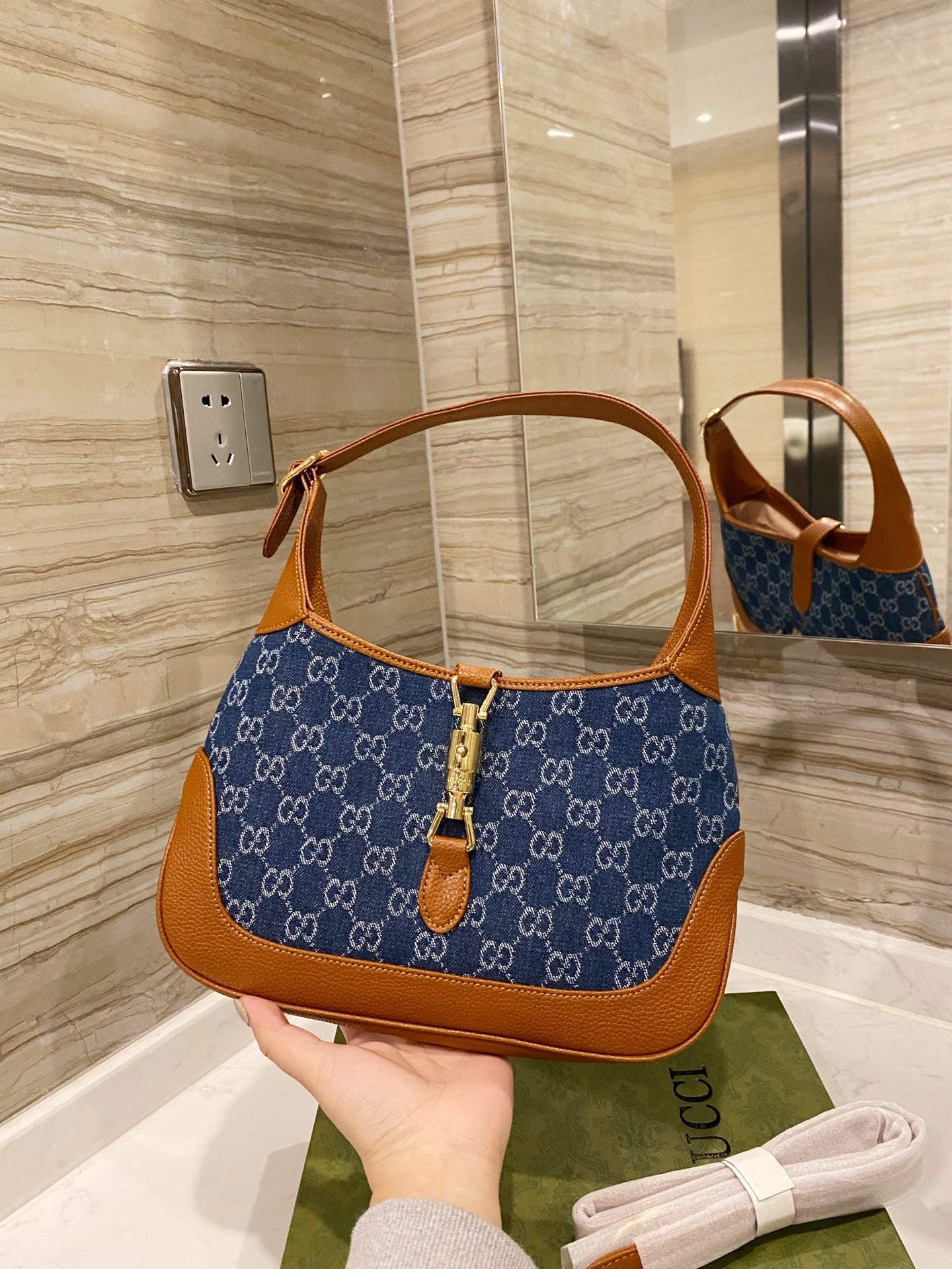 MO - Top Quality Bags Gucci 220