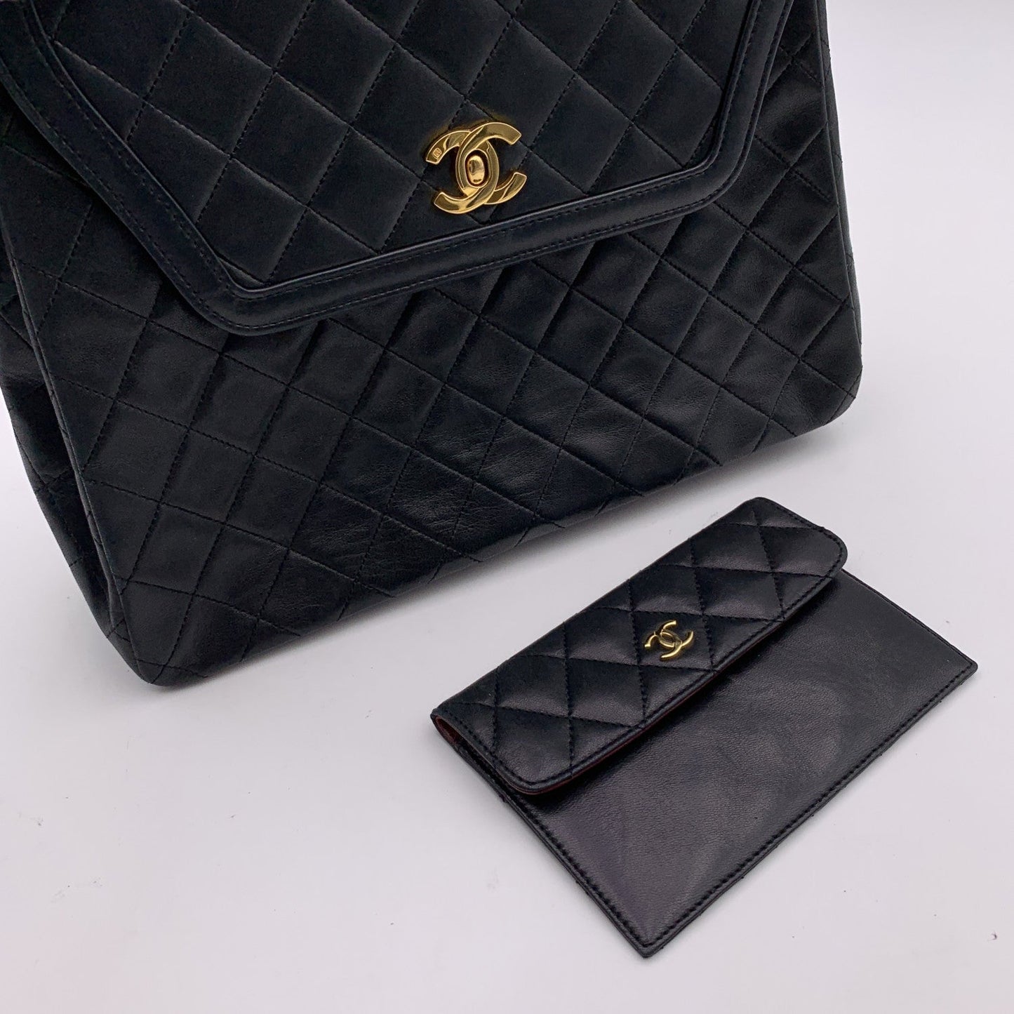 Chanel Vintage Black Quilted Trapeze Flap Shoulder Bag With Wallet