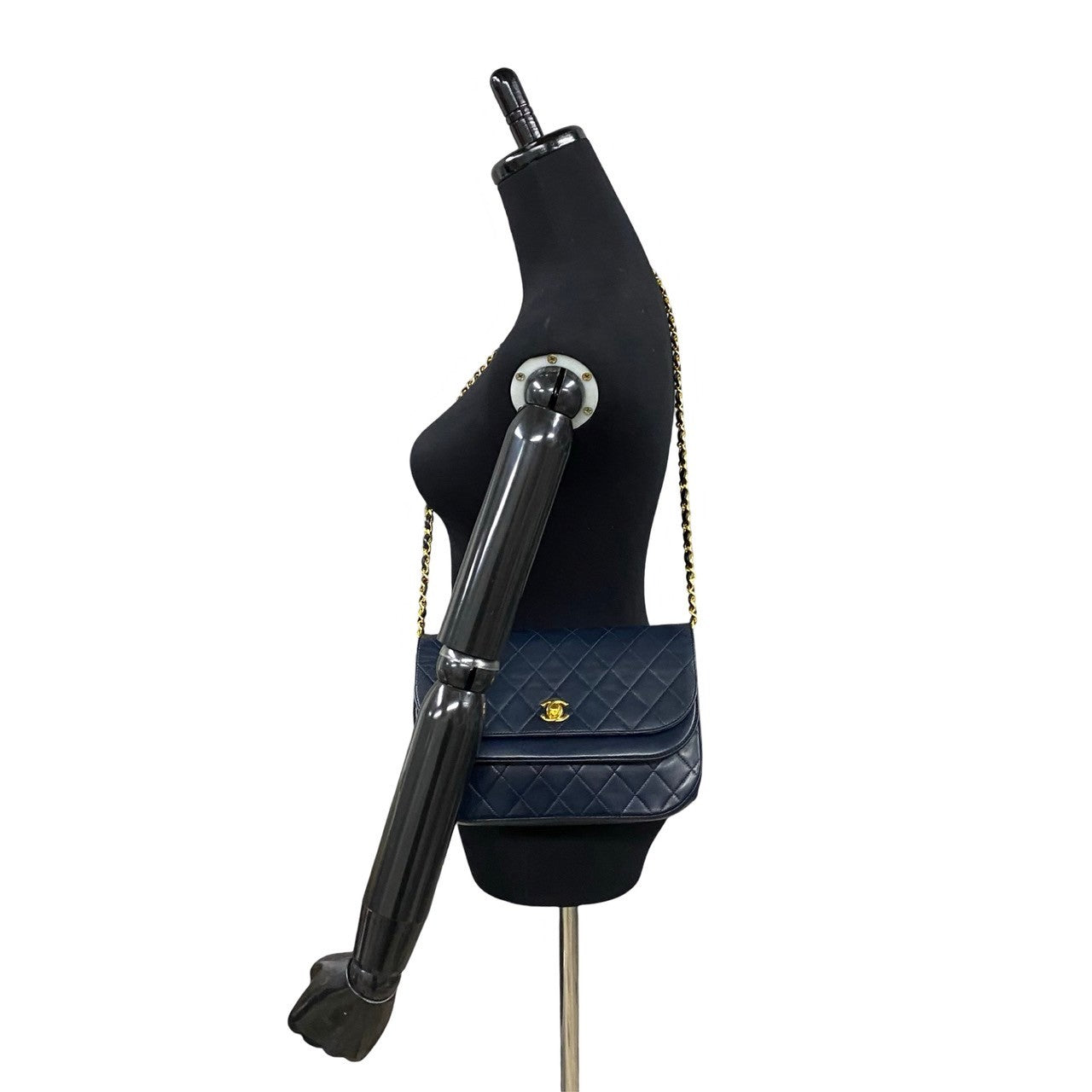 CHANEL Shoulder Bag lambskin Navy Matrasse