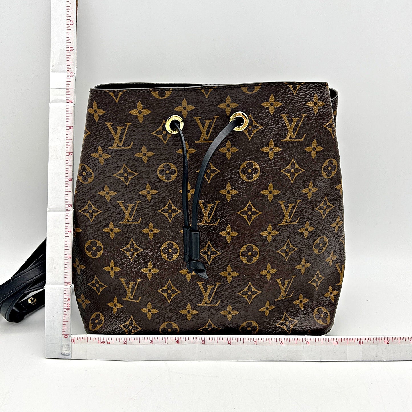 Louis Vuitton LV Monogram Néonoé - Brown Bucket Bags, Handbags LA28840