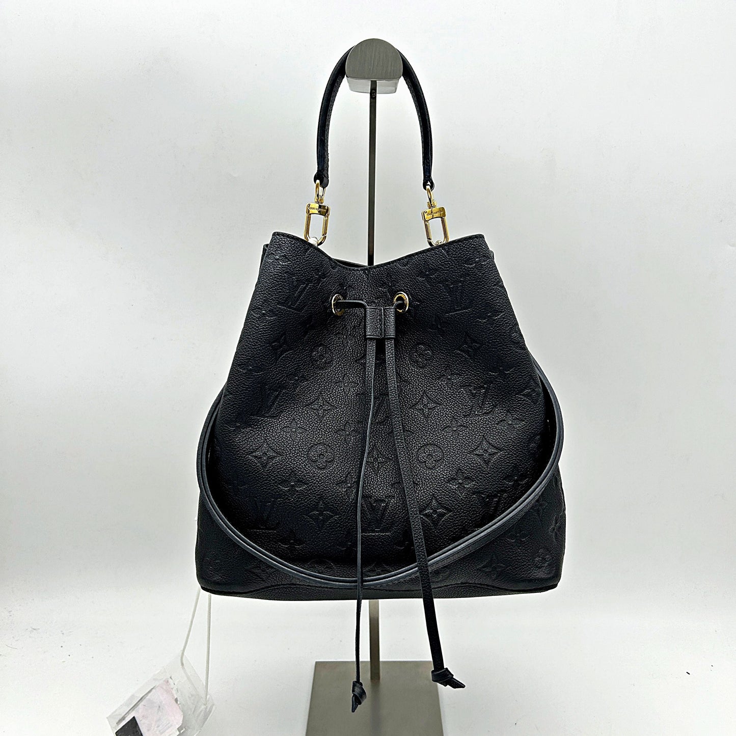 Louis Vuitton LV Monogram Néonoé - Black Bucket Bags, Handbags LA29881