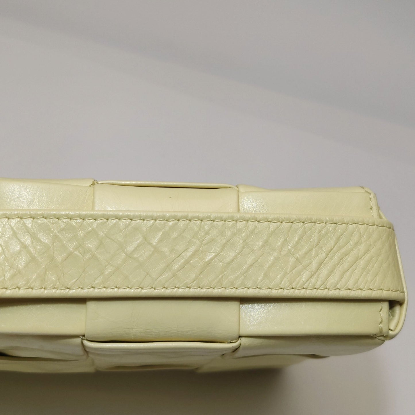 Preloved Bottega Veneta Cassette Intreccio Woven Shoulder Bag 250501781174303