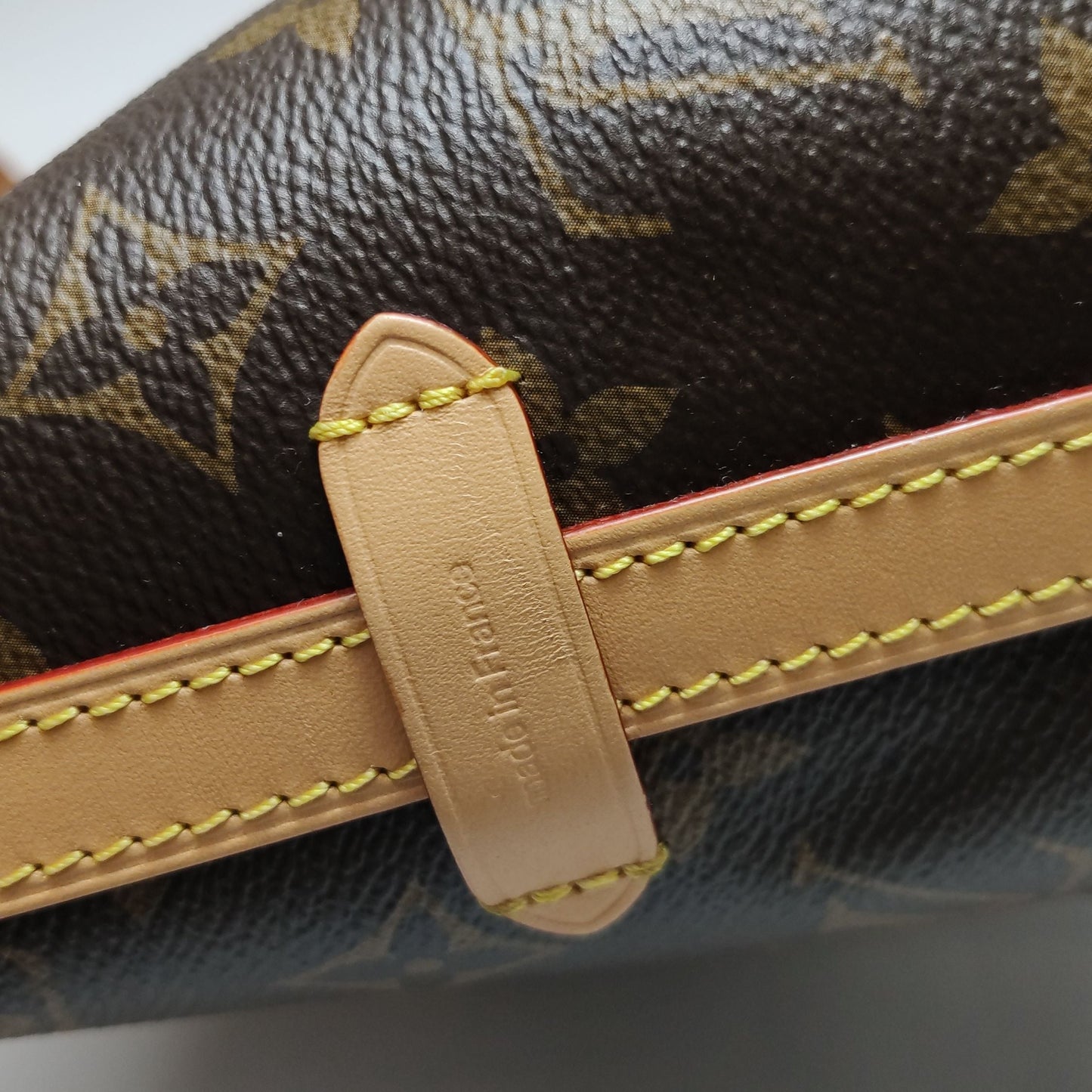 Louis Vuitton Carry All Small Monogram Print Shoulder Bag with Chip 250501781173815