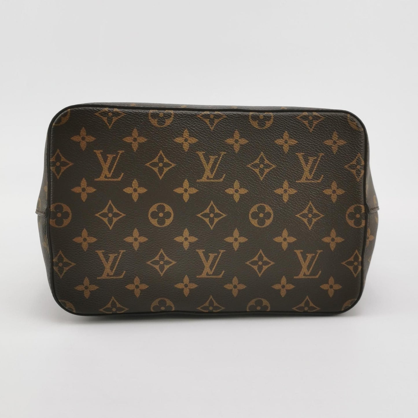 Louis Vuitton NÉONOÉ Medium Monogram Canvas Drawstring Shoulder Bag 250503781176405