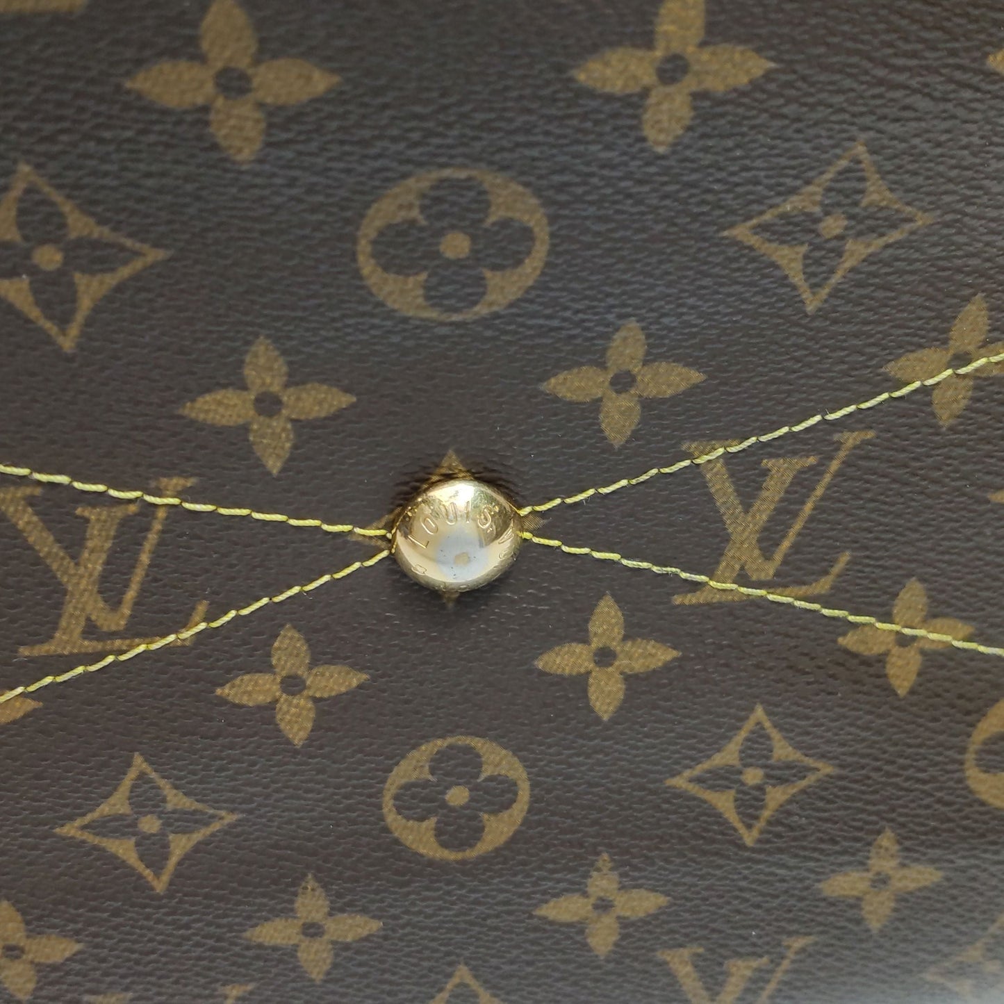 Louis Vuitton Tivoli Large Monogram Canvas Shoulder Bag 250515781193664
