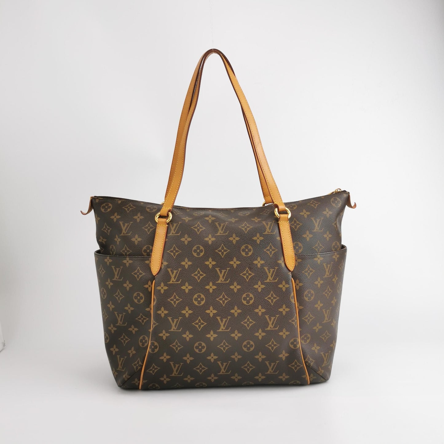 Louis Vuitton Totally Monogram Canvas Shoulder Bag 24121678985262