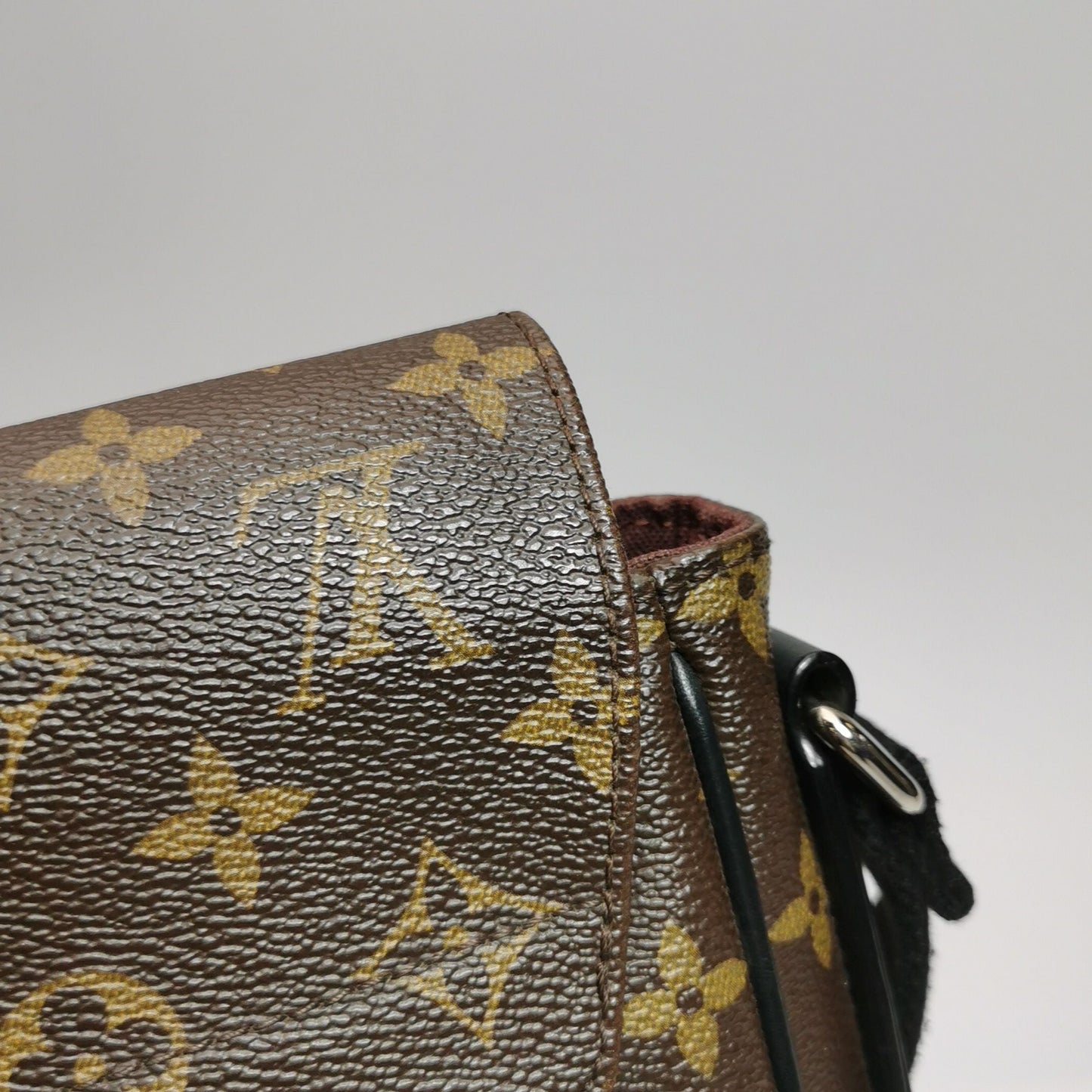 Louis Vuitton District Monogram Flap Shoulder Bag 24122578996357