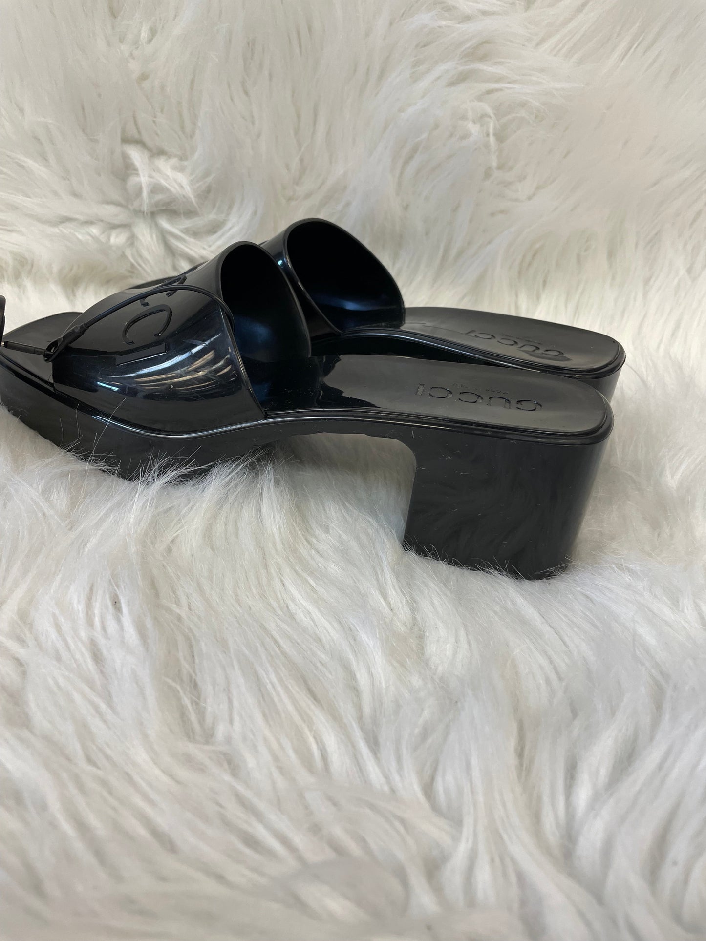 SANDALS LUXURY DESIGNER by GUCCI In BLACK, Size: 7