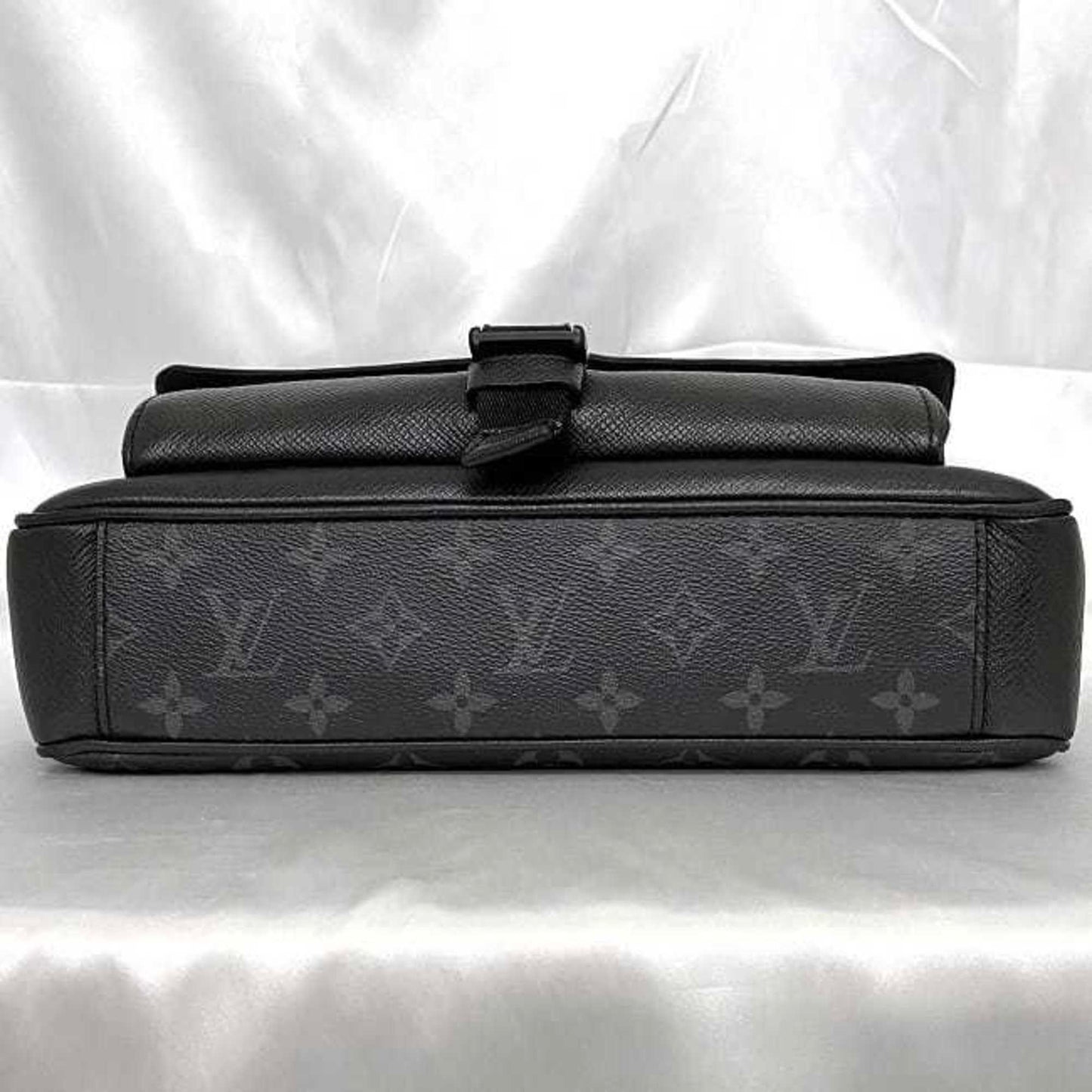 Louis Vuitton Taigarama   Monogram Eclipse Taigarama Shoulder Bag
