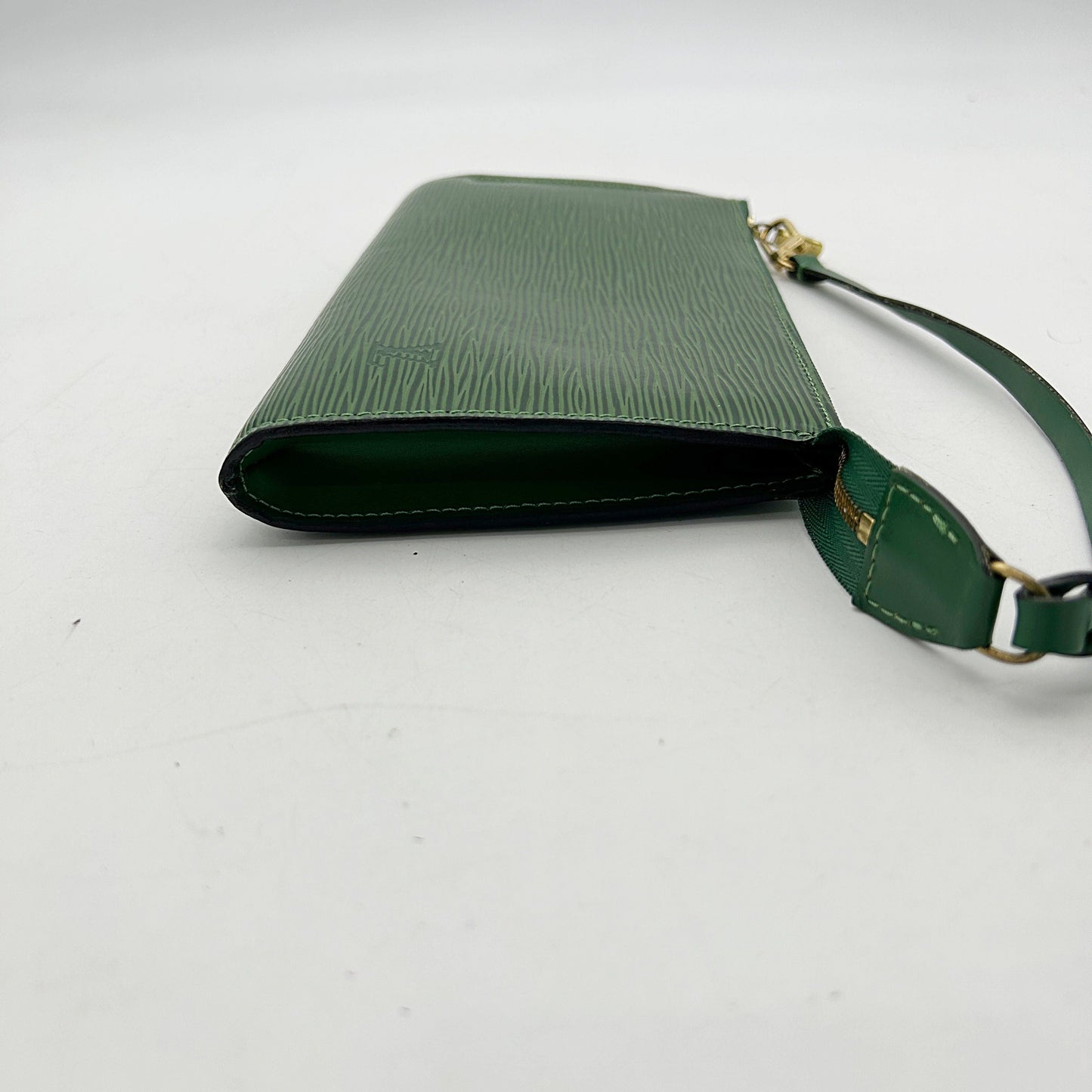 Louis Vuitton Epi Leather Pochette Accessoires Vintage - Green Shoulder Bags, Handbags lv8826ej