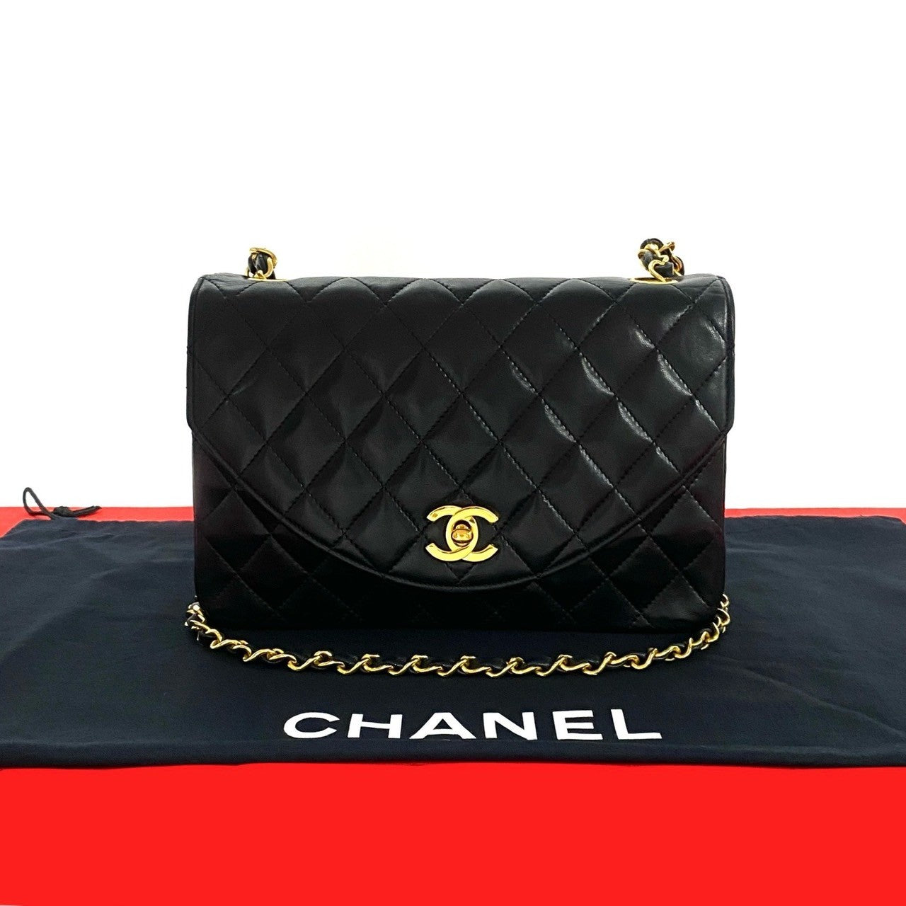 CHANEL Shoulder Bag lambskin black Matrasse