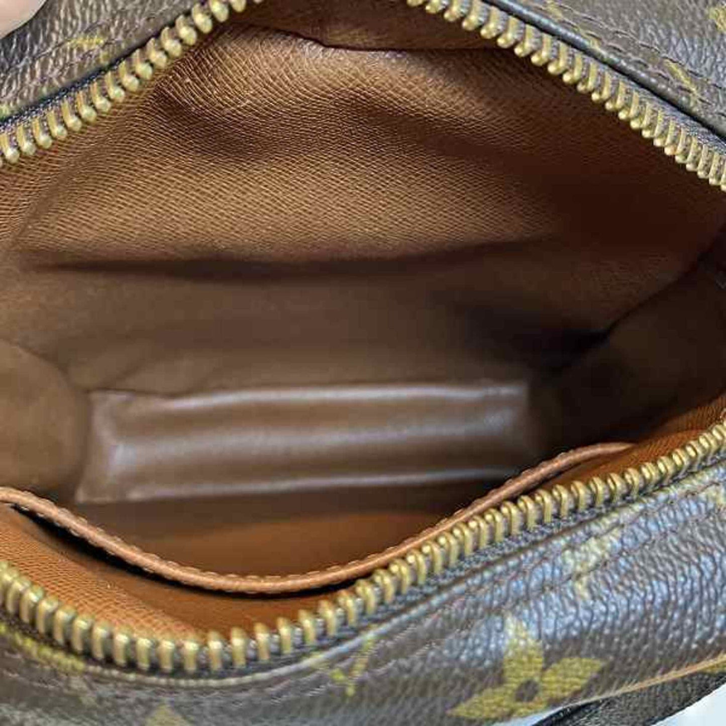Louis Vuitton  Galle Monogram Monogram Shoulder Bag