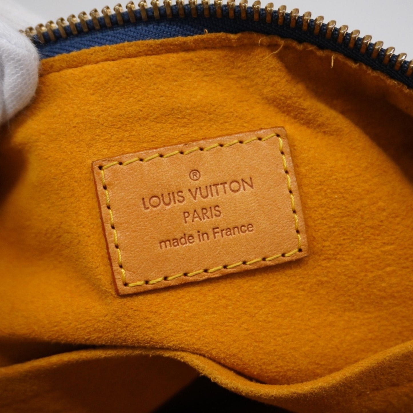 Louis Vuitton  Shoulder Bag