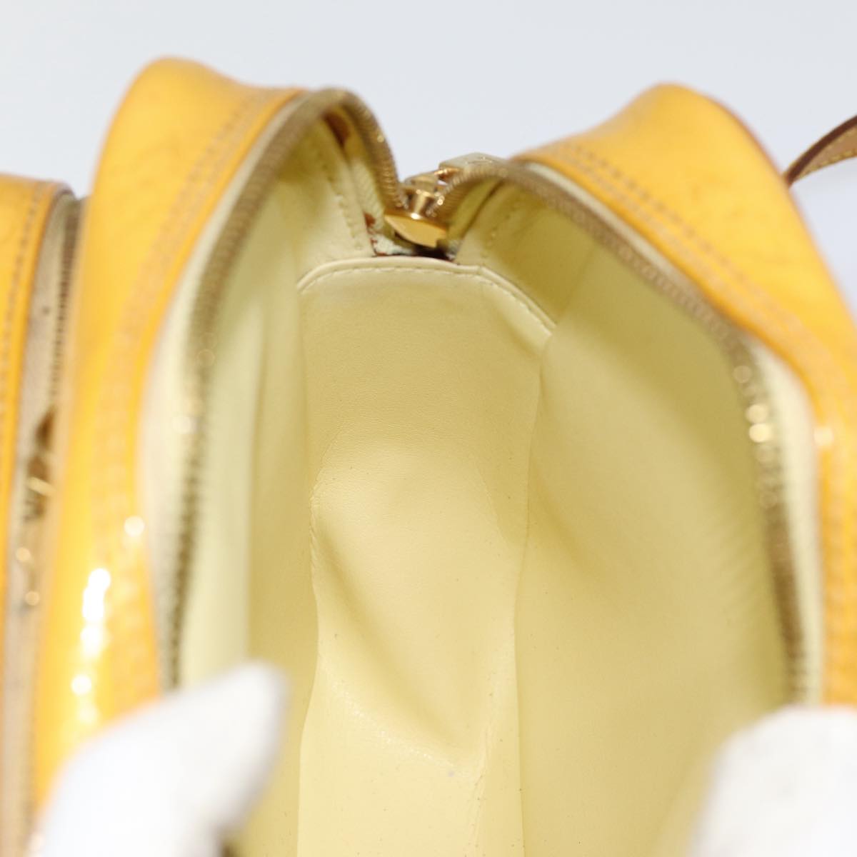 LOUIS VUITTON Monogram Vernis Wooster Shoulder Bag Yellow M91075 LV Auth 85174