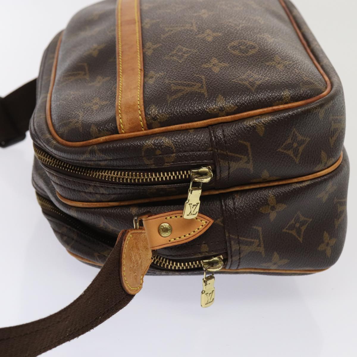 LOUIS VUITTON Monogram Reporter PM Shoulder Bag M45254 LV Auth 85980