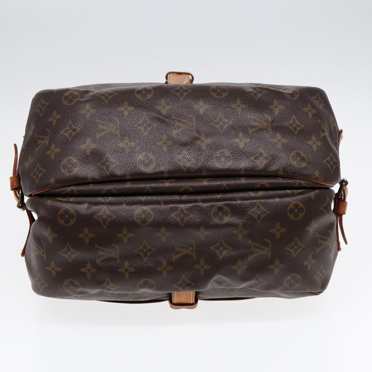 LOUIS VUITTON Monogram Saumur 35 Shoulder Bag M42254 LV Auth 86091