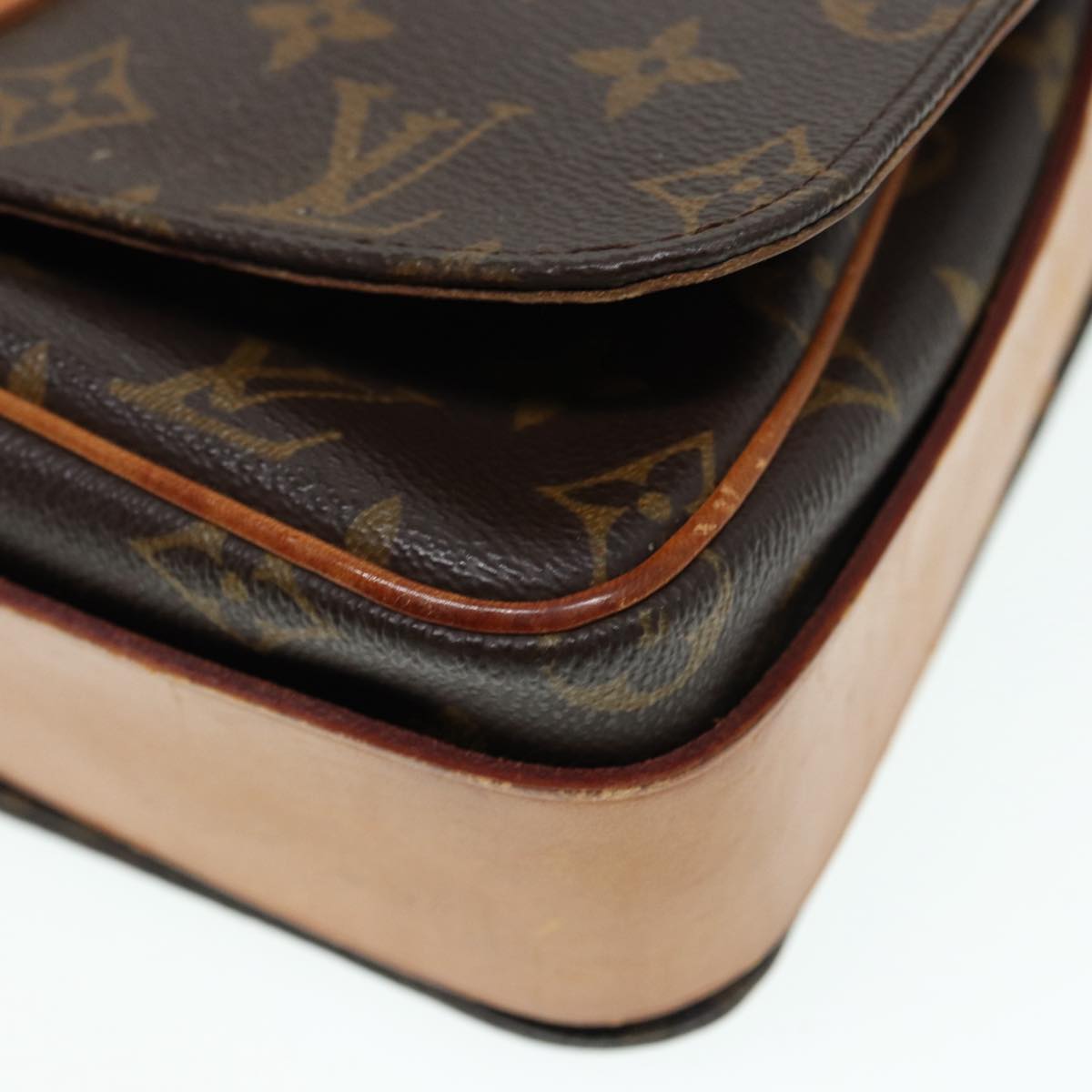 LOUIS VUITTON Monogram Cartouchiere GM Shoulder Bag M51252 LV Auth 86787