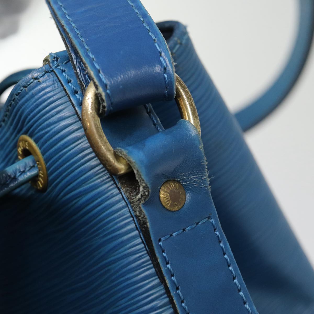 LOUIS VUITTON Epi Noe Shoulder Bag Toledo Blue M44005 LV Auth 87510
