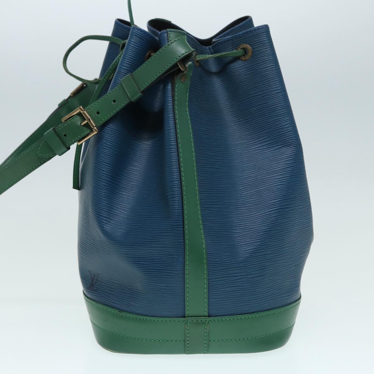 LOUIS VUITTON Epi Noe Shoulder Bag Bicolor color Green Blue M44044 LV Auth 87511