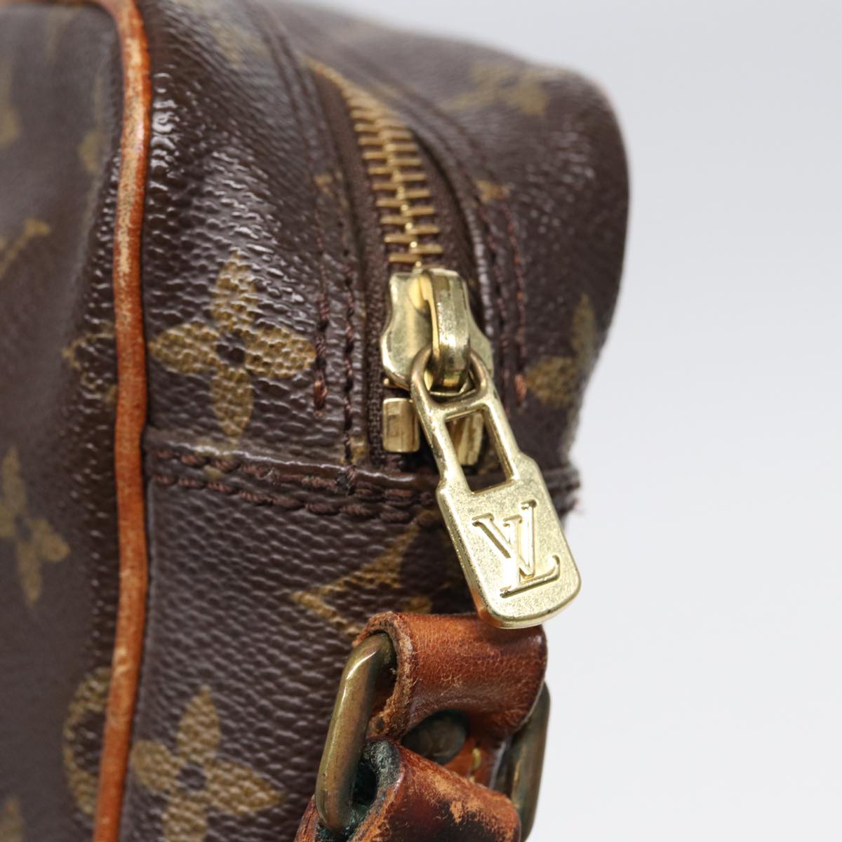 LOUIS VUITTON Monogram Trocadero 23 Shoulder Bag M51276 LV Auth 87874