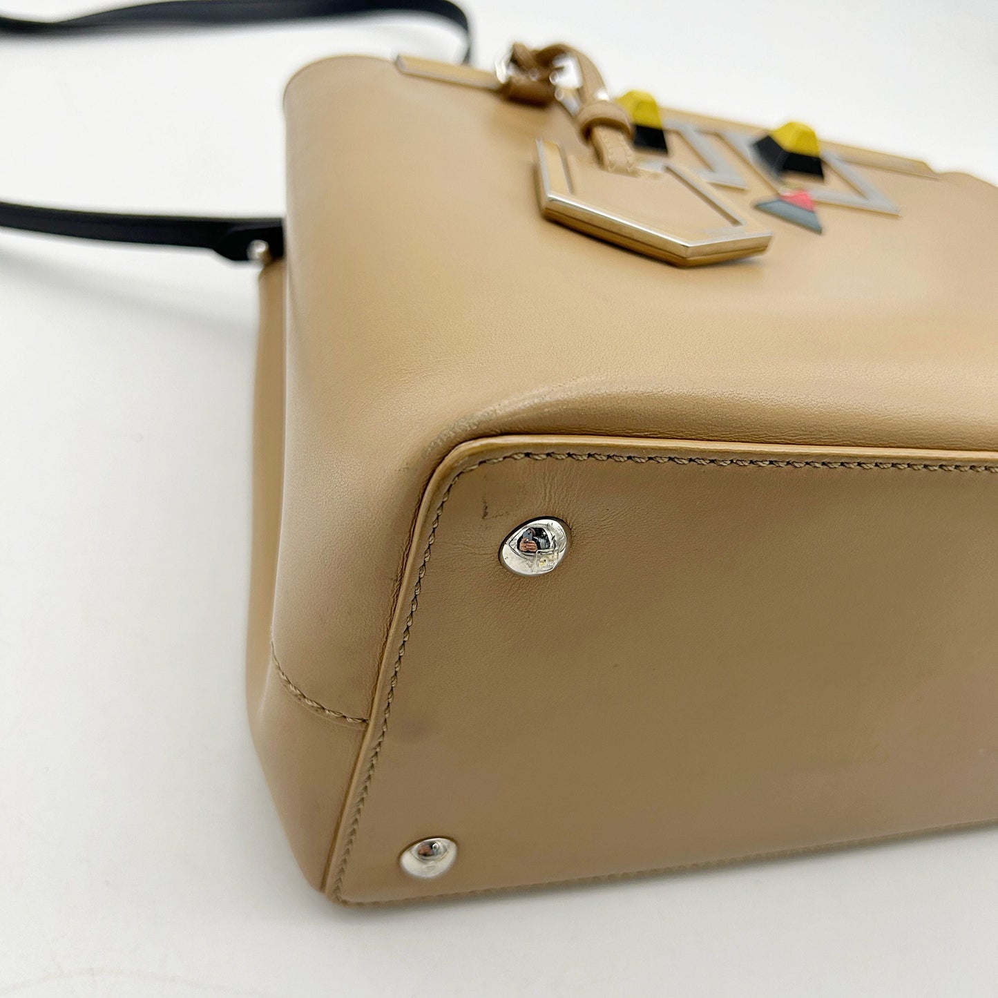 FENDI Vitello Baltico Hypnoteyes Studded Petite 2Jours Tote Cuoio LA14322