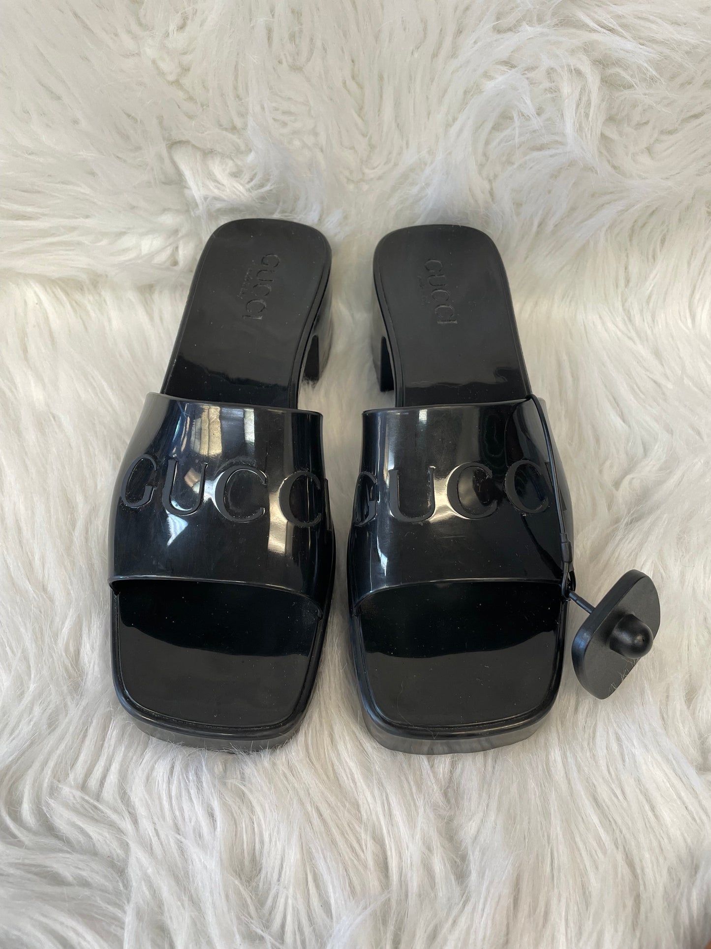 SANDALS LUXURY DESIGNER by GUCCI In BLACK, Size: 7