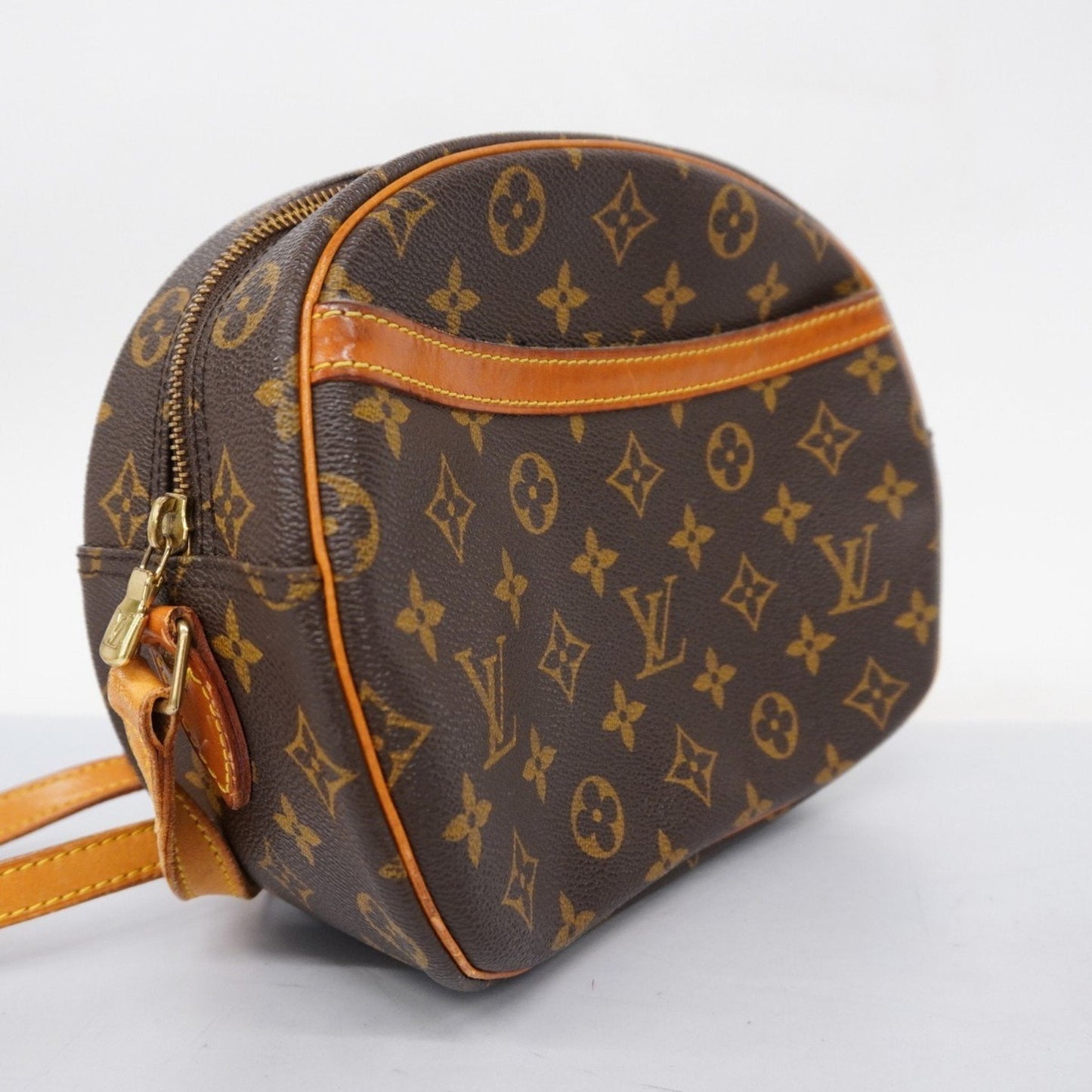 Louis Vuitton  Shoulder Bag