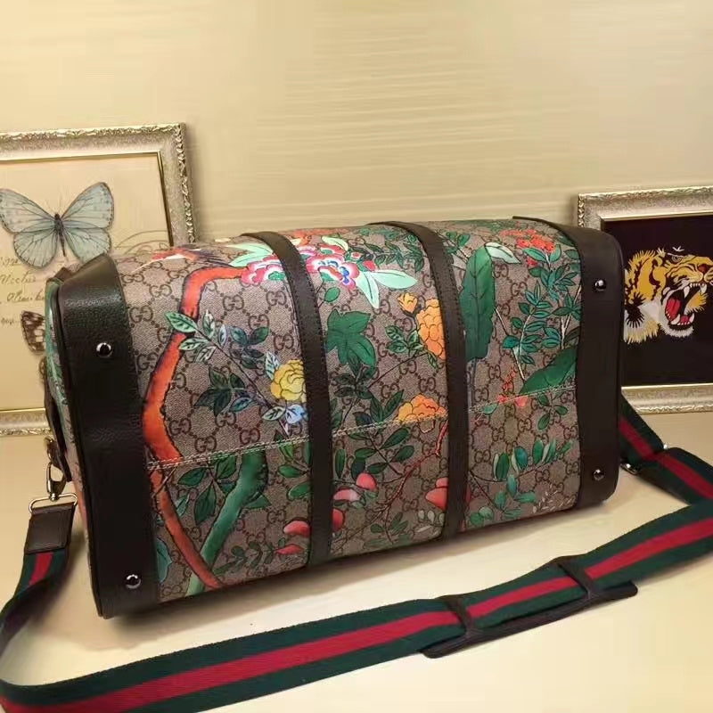 Gucci Bags - The Tote   1021