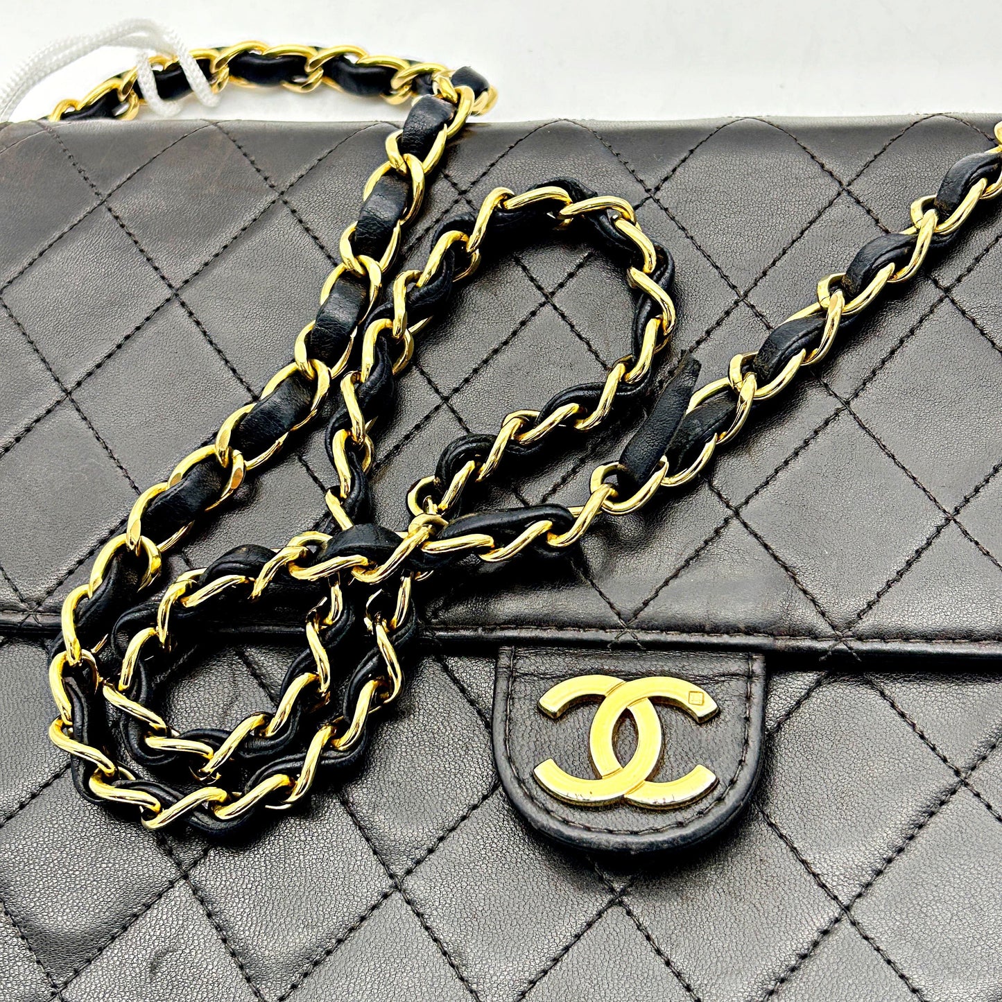 Pre-owned Chanel CC Quilted Flap Bag - Black Shoulder Bags LA23608